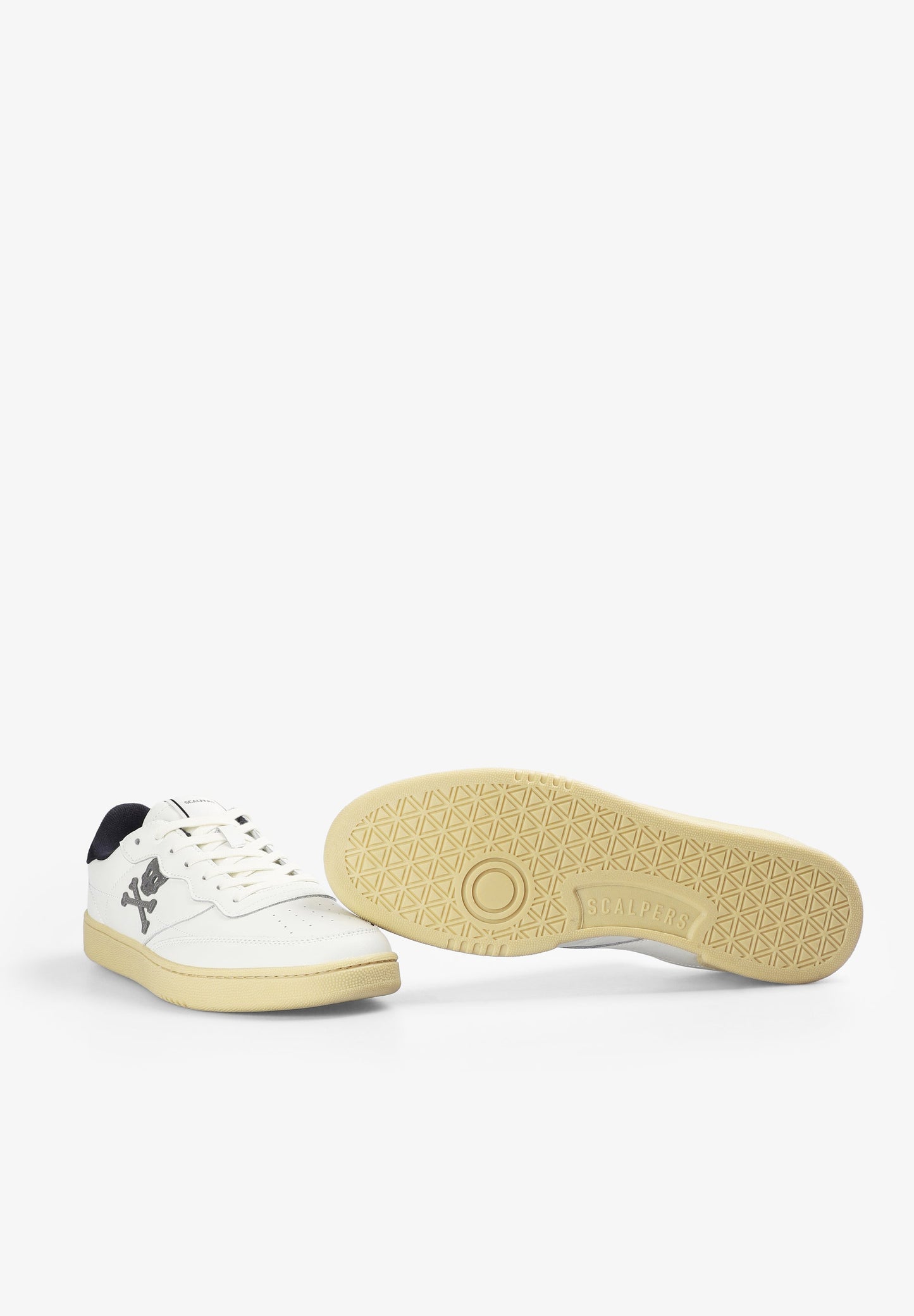 SNEAKERS CALAVERA PIEL