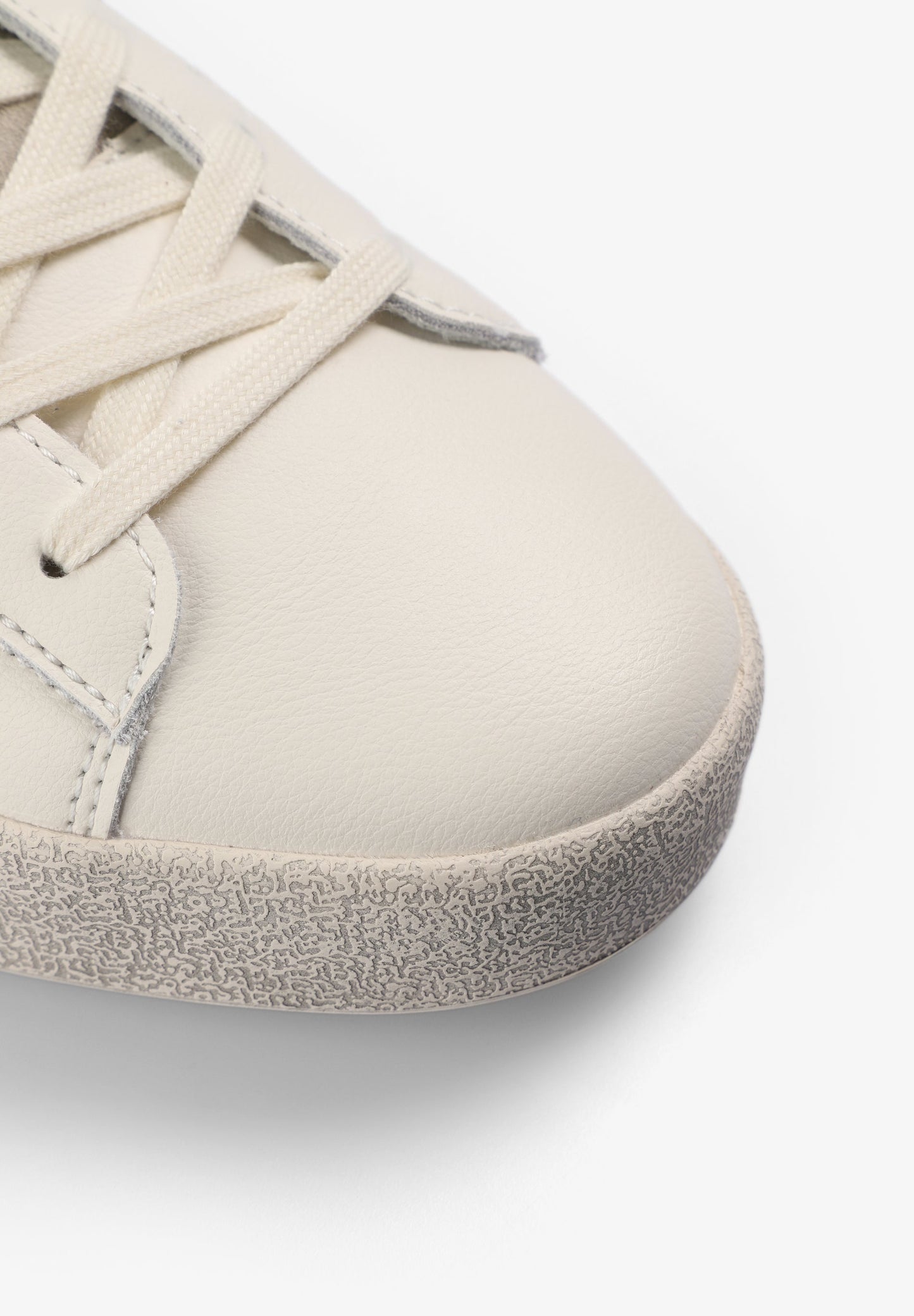 SNEAKERS CALAVERA PIEL