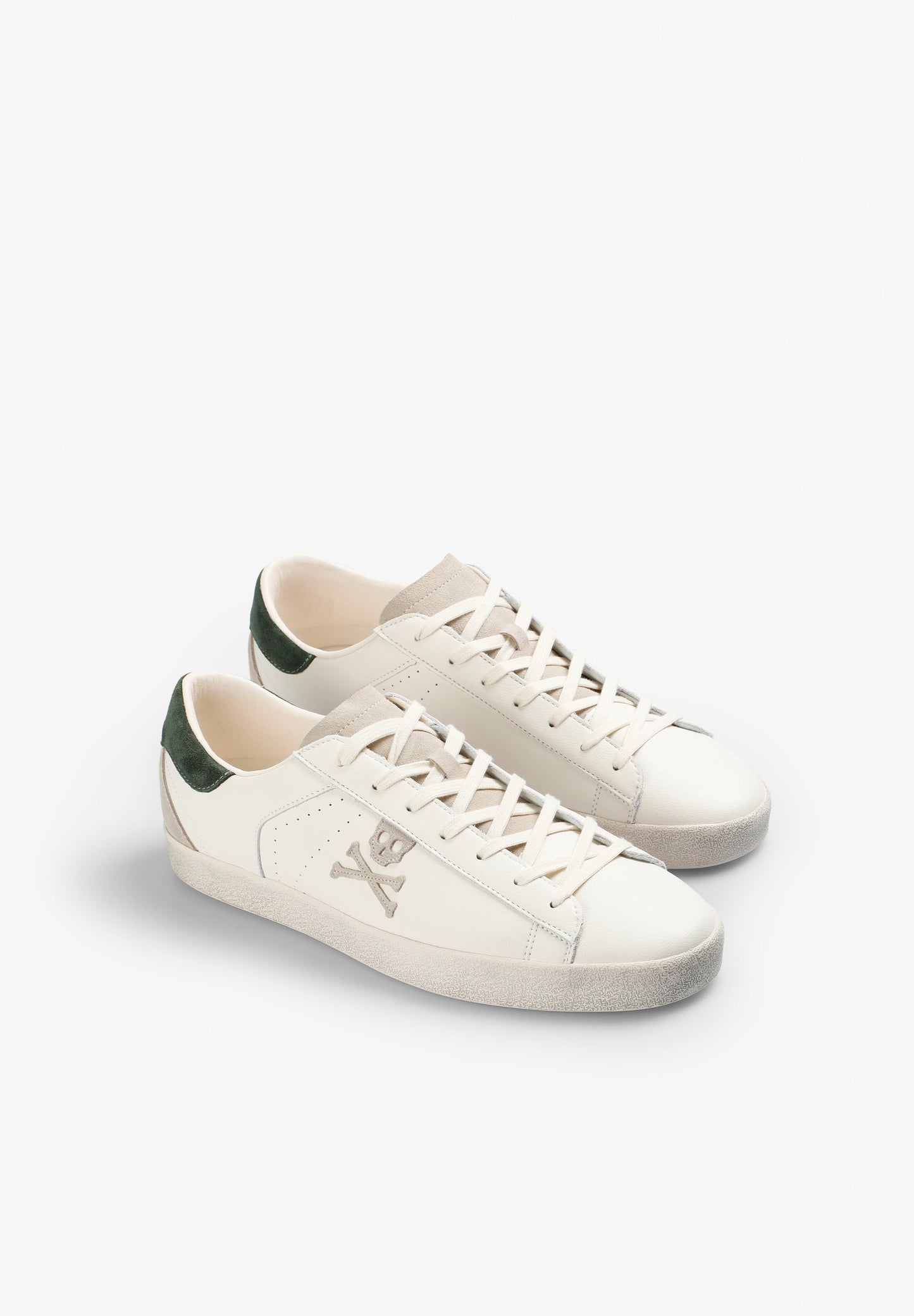 SNEAKERS CALAVERA PIEL