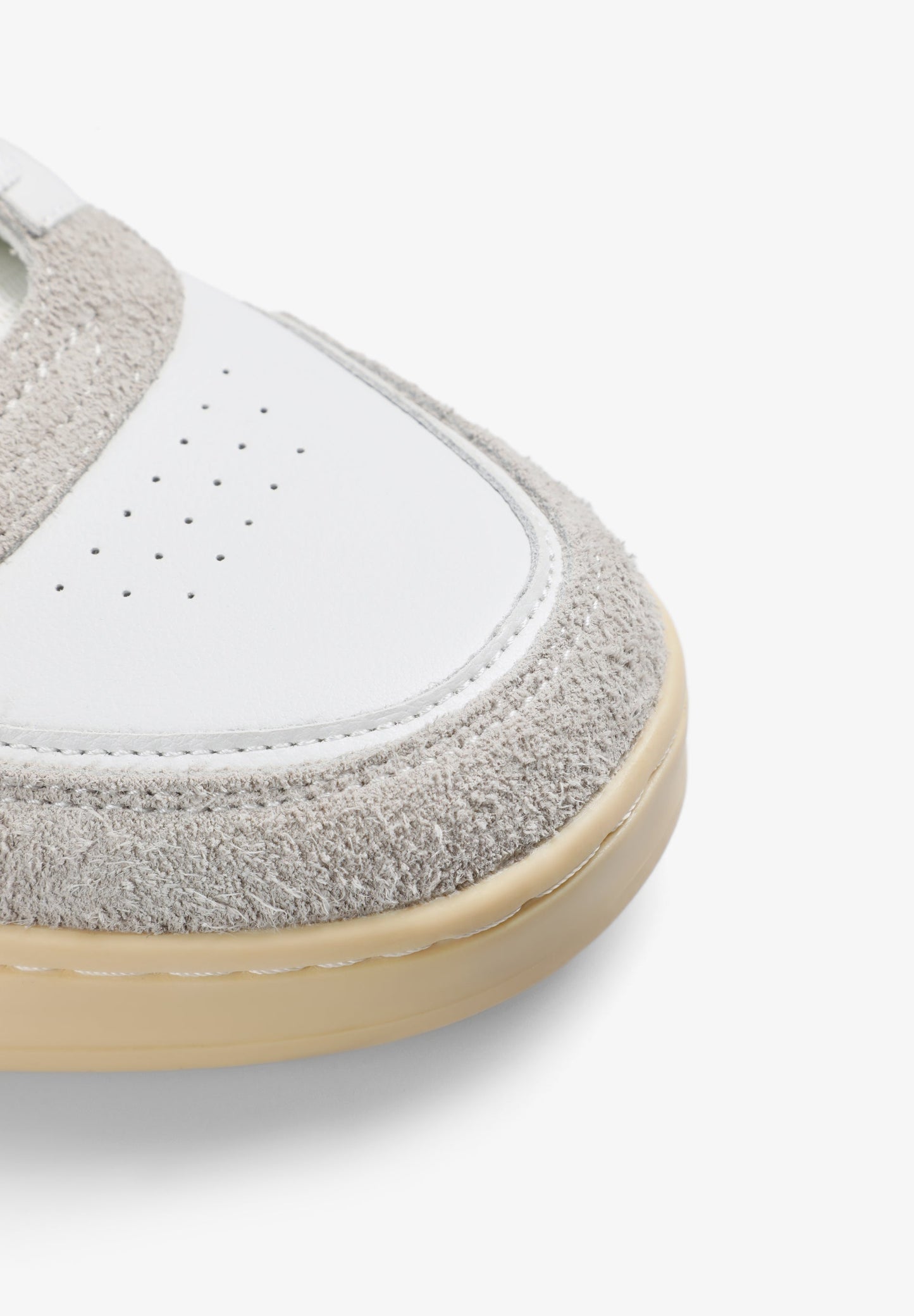 SNEAKERS CALAVERA PIEL