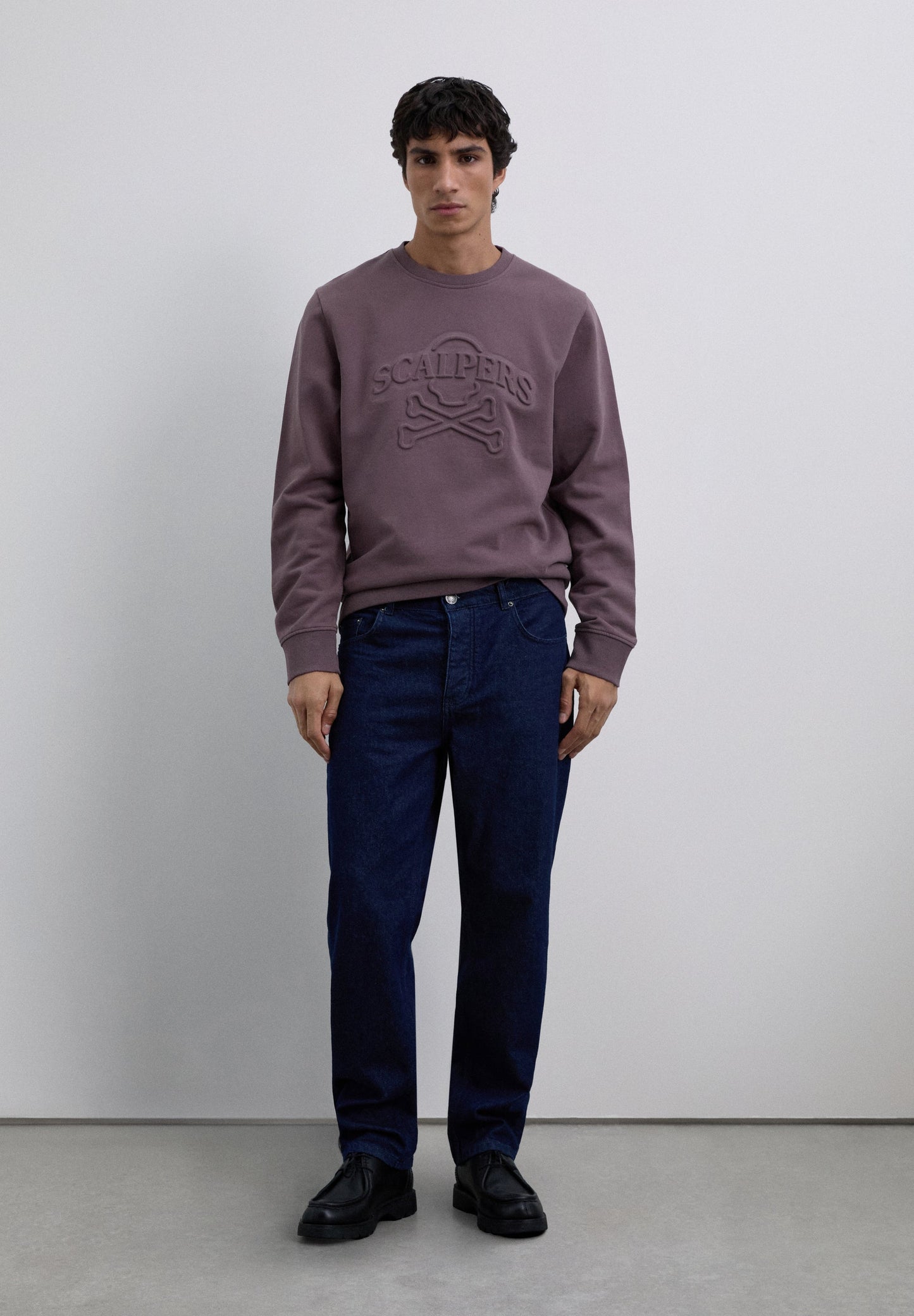 SUDADERA LOGO RELIEVE