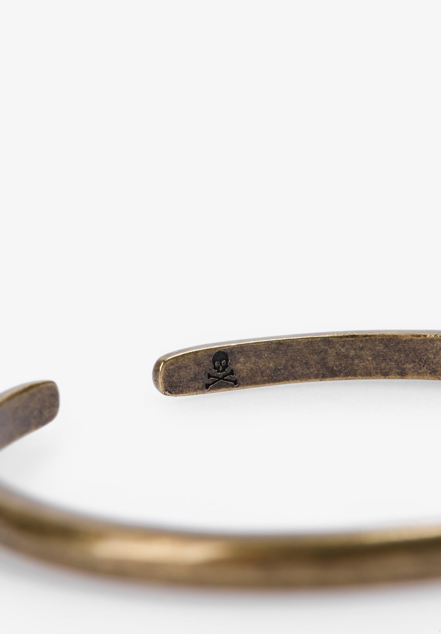 PULSERA LOGOTIPO EFECTO ORO VIEJO