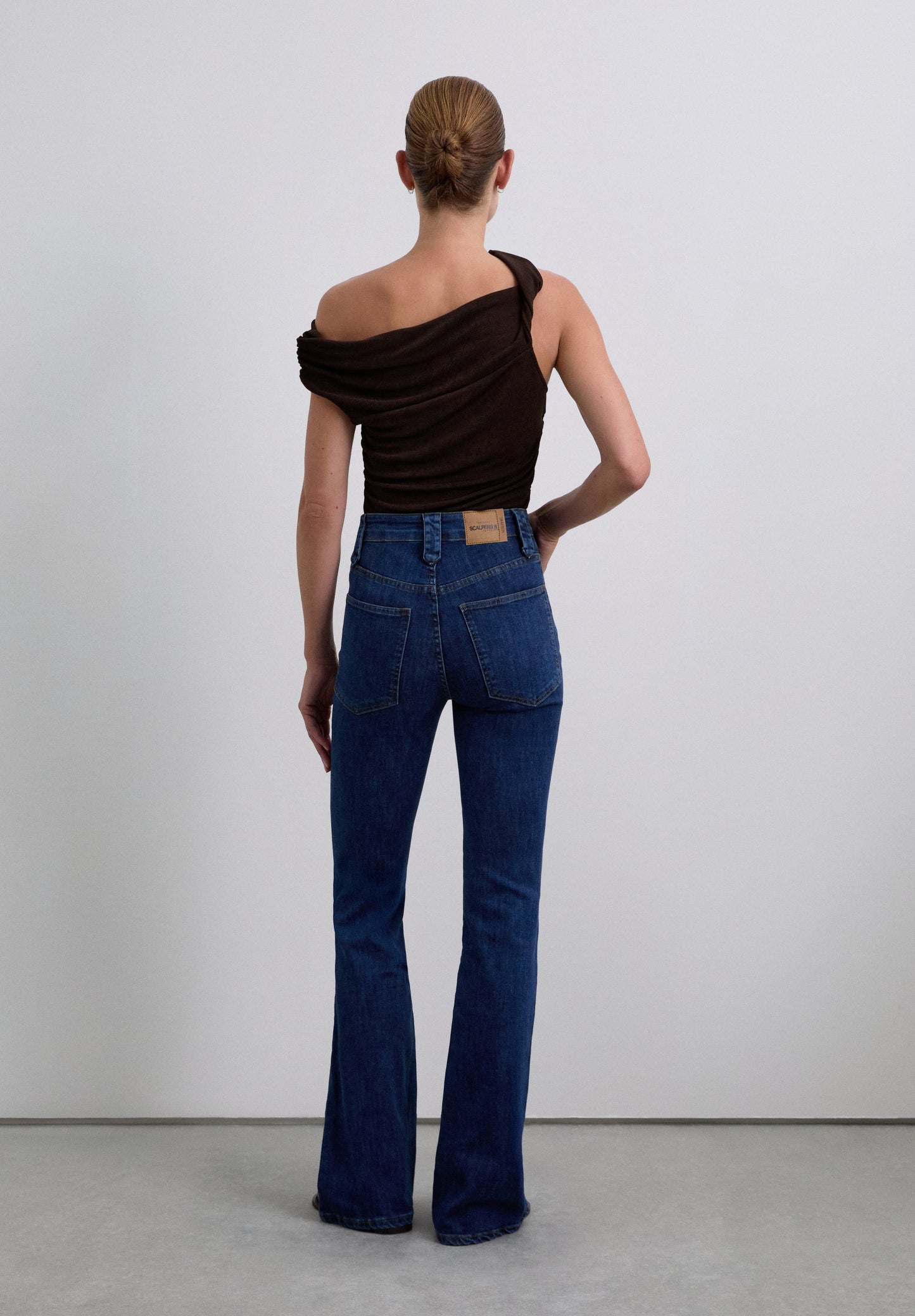 PANTALÓN DENIM BOOTCUT