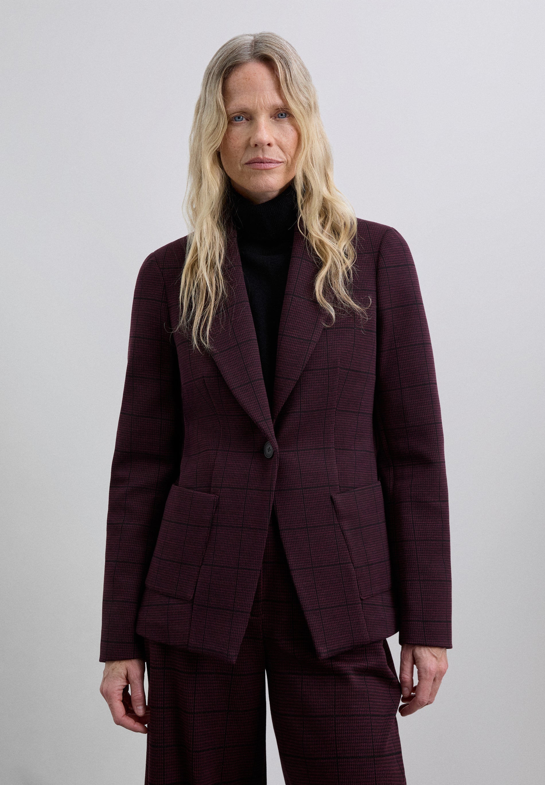 BLAZER BURDEOS CUADROS