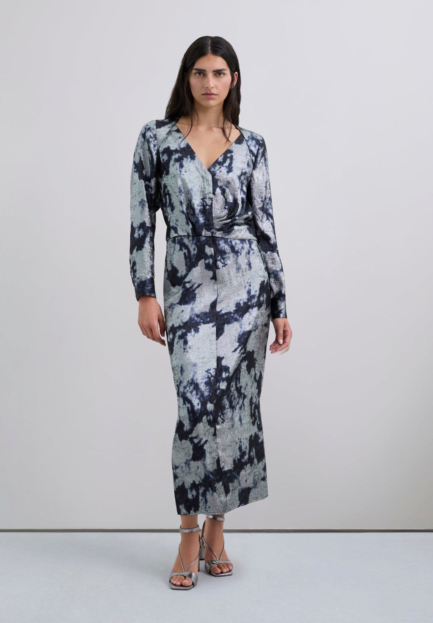 FALDA TIE DYE DETALLES METALIZADOS