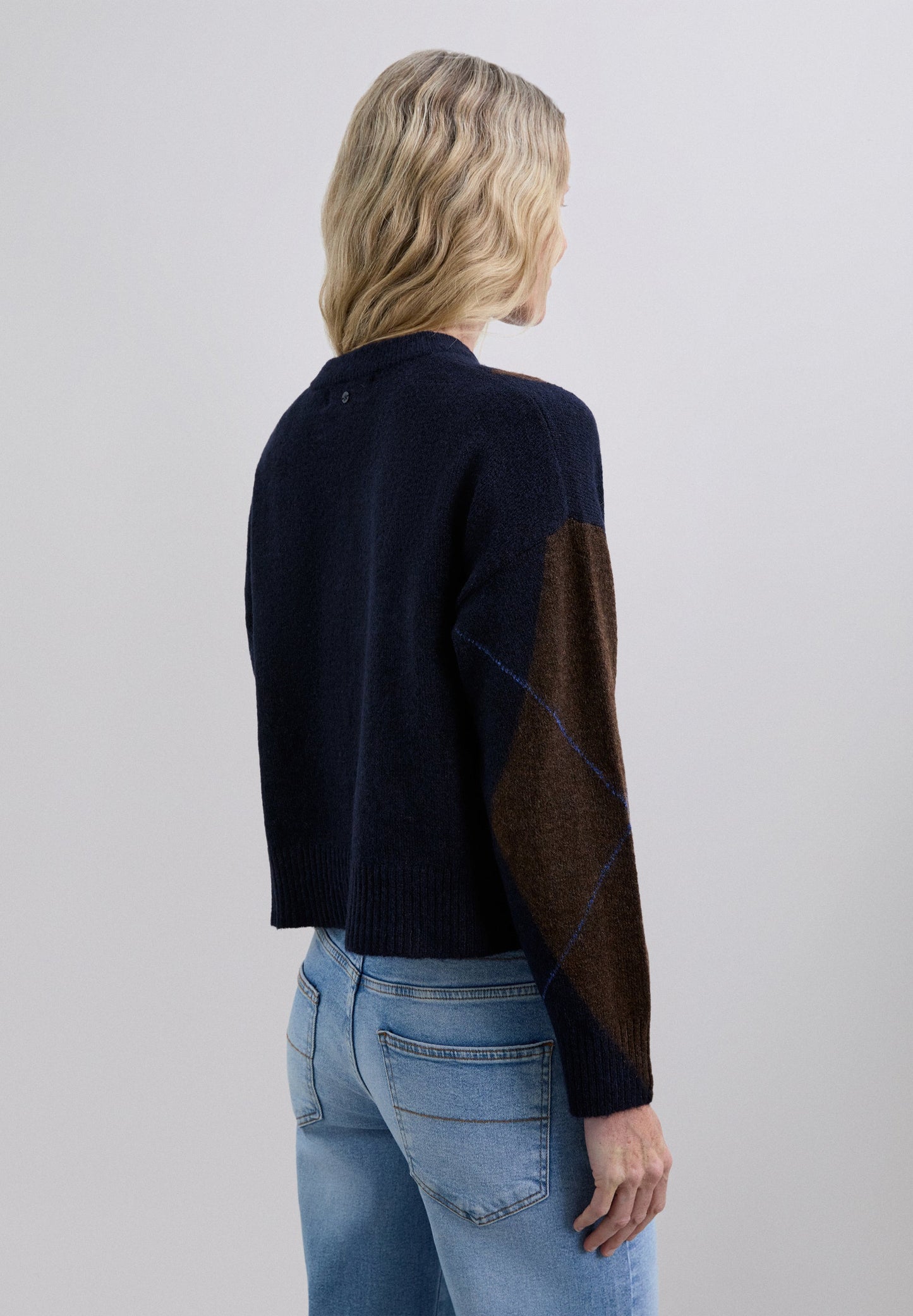 JERSEY ESTAMPADO ROMBOS