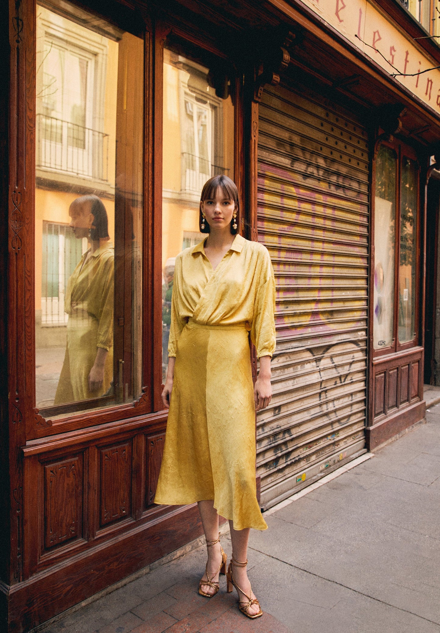 FALDA JACQUARD MIDI