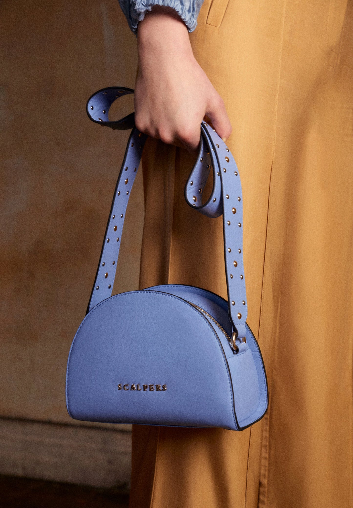 BOLSO PIEL MEDIA LUNA