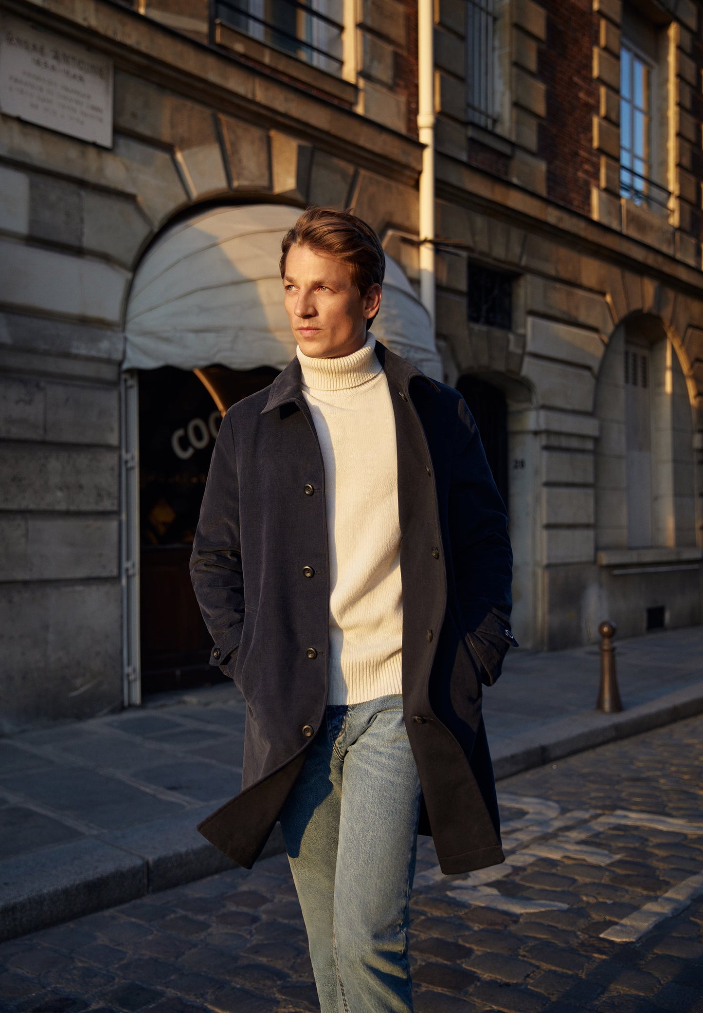 JEANS BÁSICOS SLIM FIT