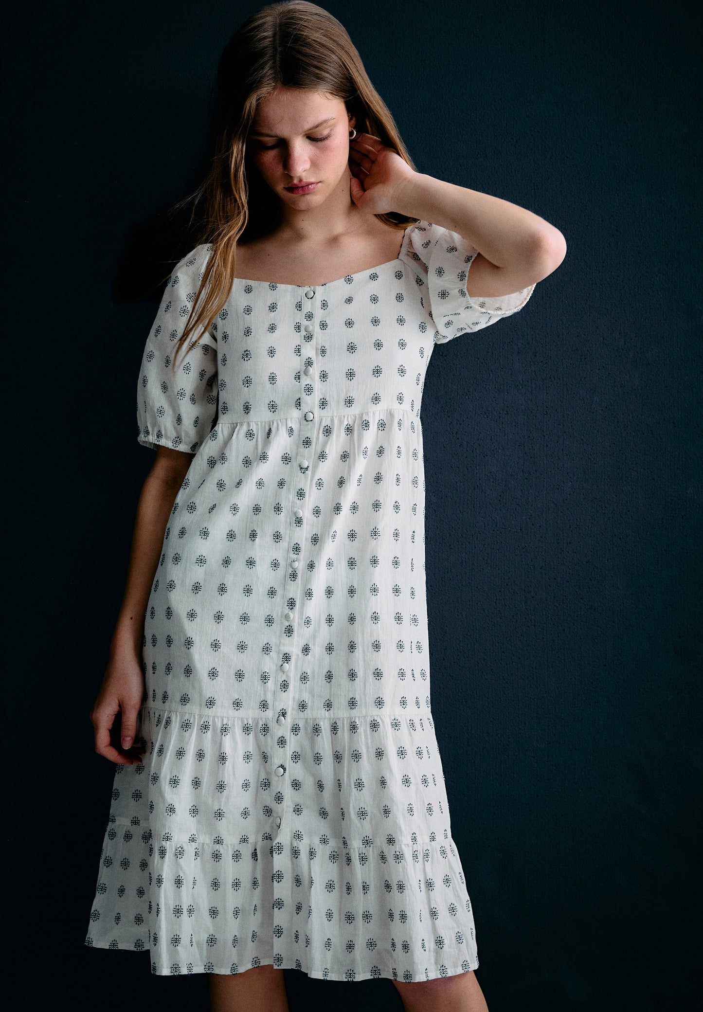 VESTIDO MIDI MANGAS ABULLONADAS