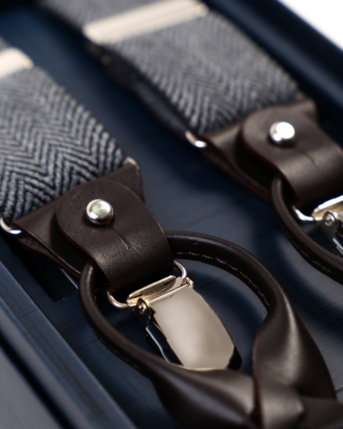 HERRINGBONE SUSPENDERS GREY