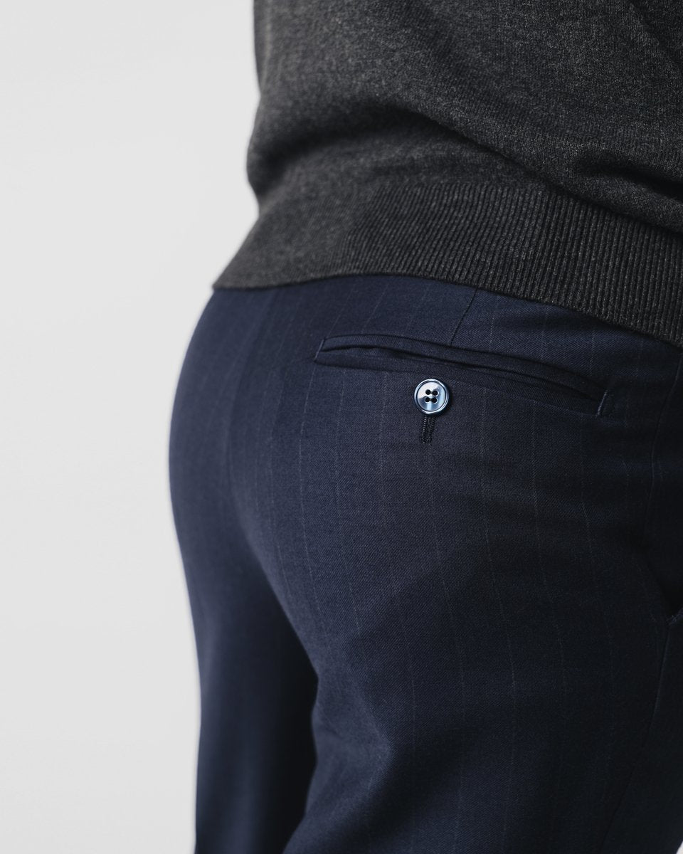 TRAJE SLIM FIT