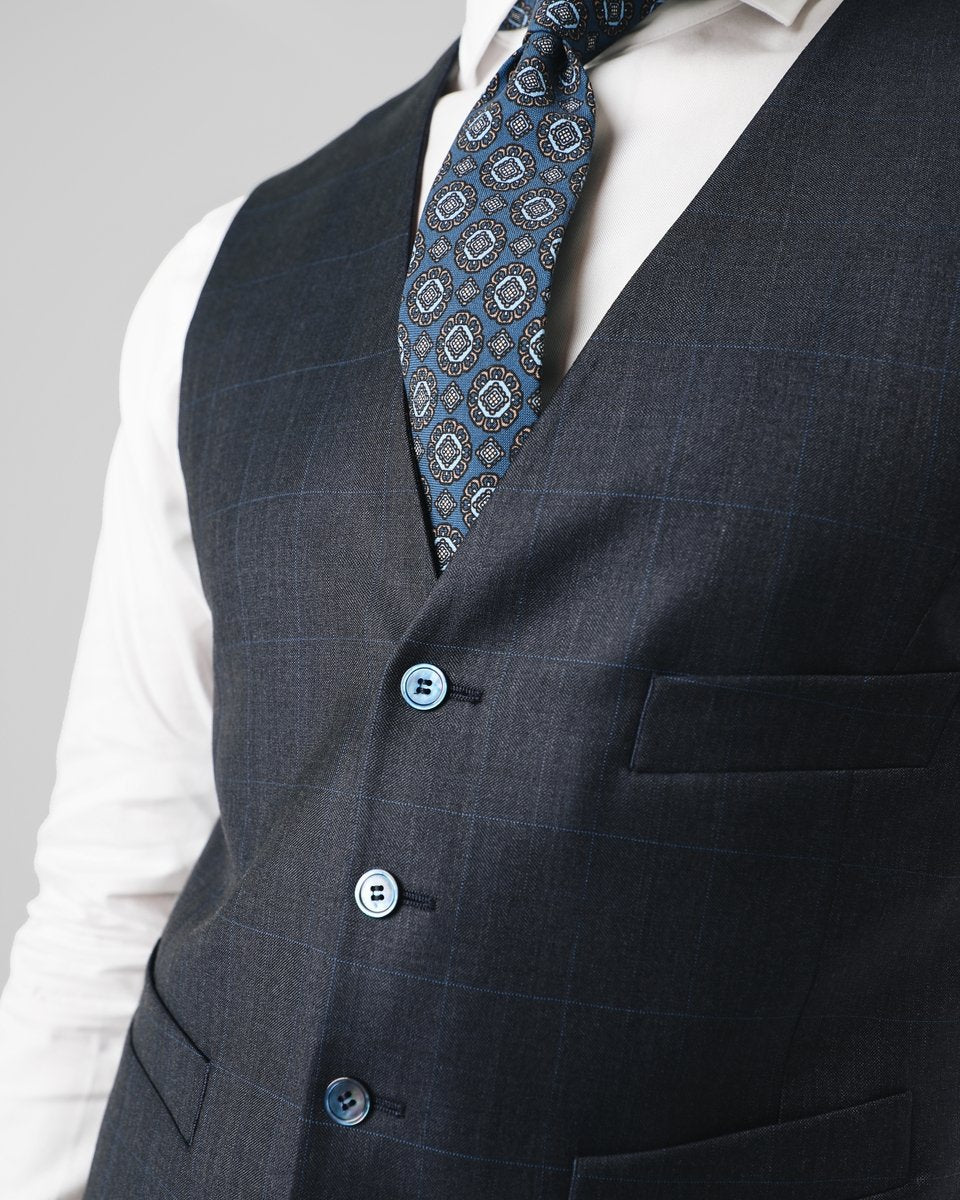 MERCER SUIT