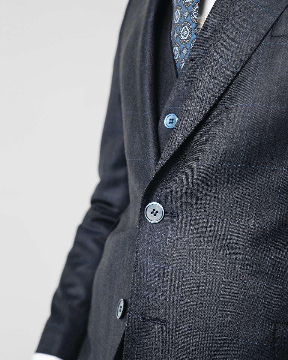 MERCER SUIT