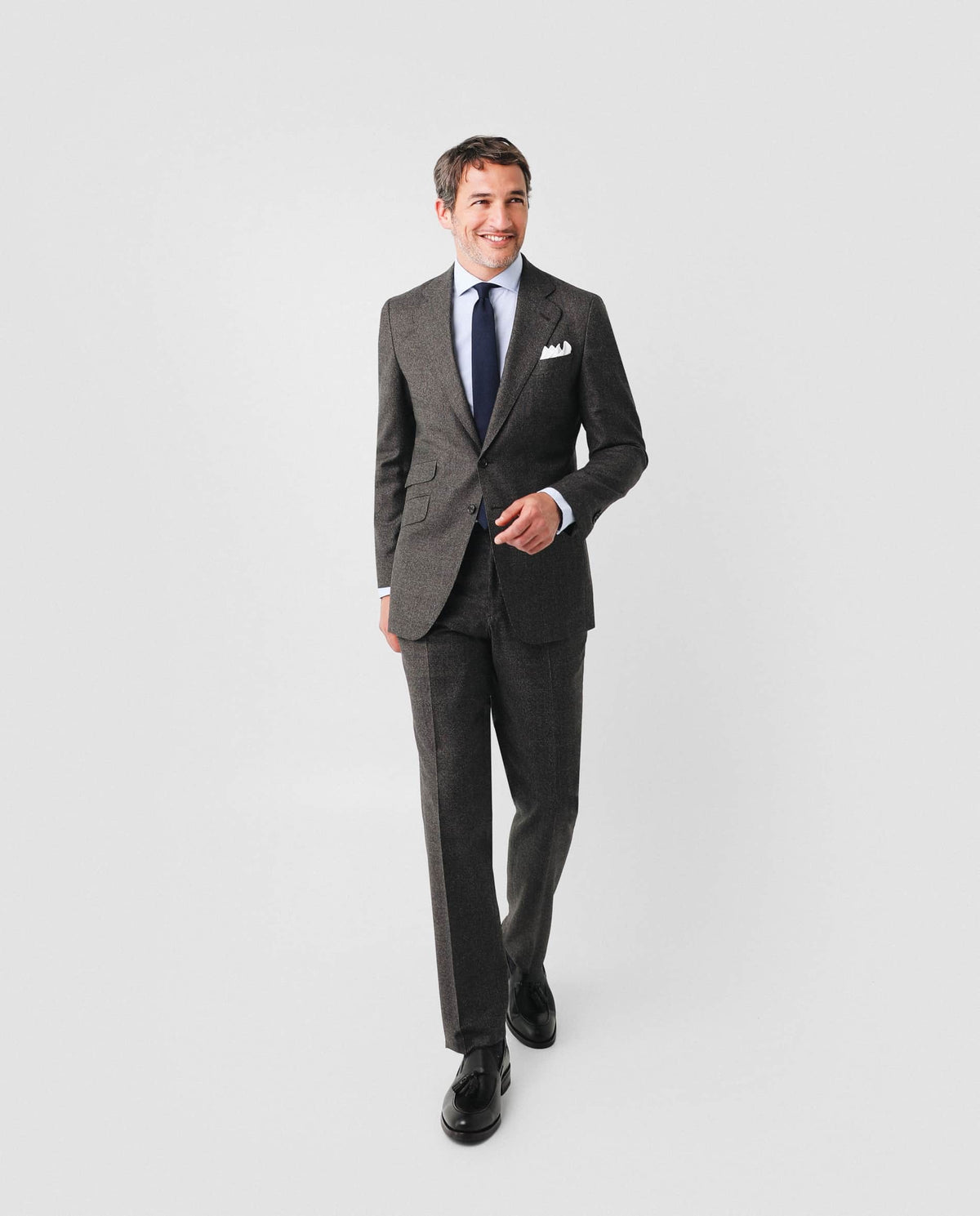 TRAJE CUADROS