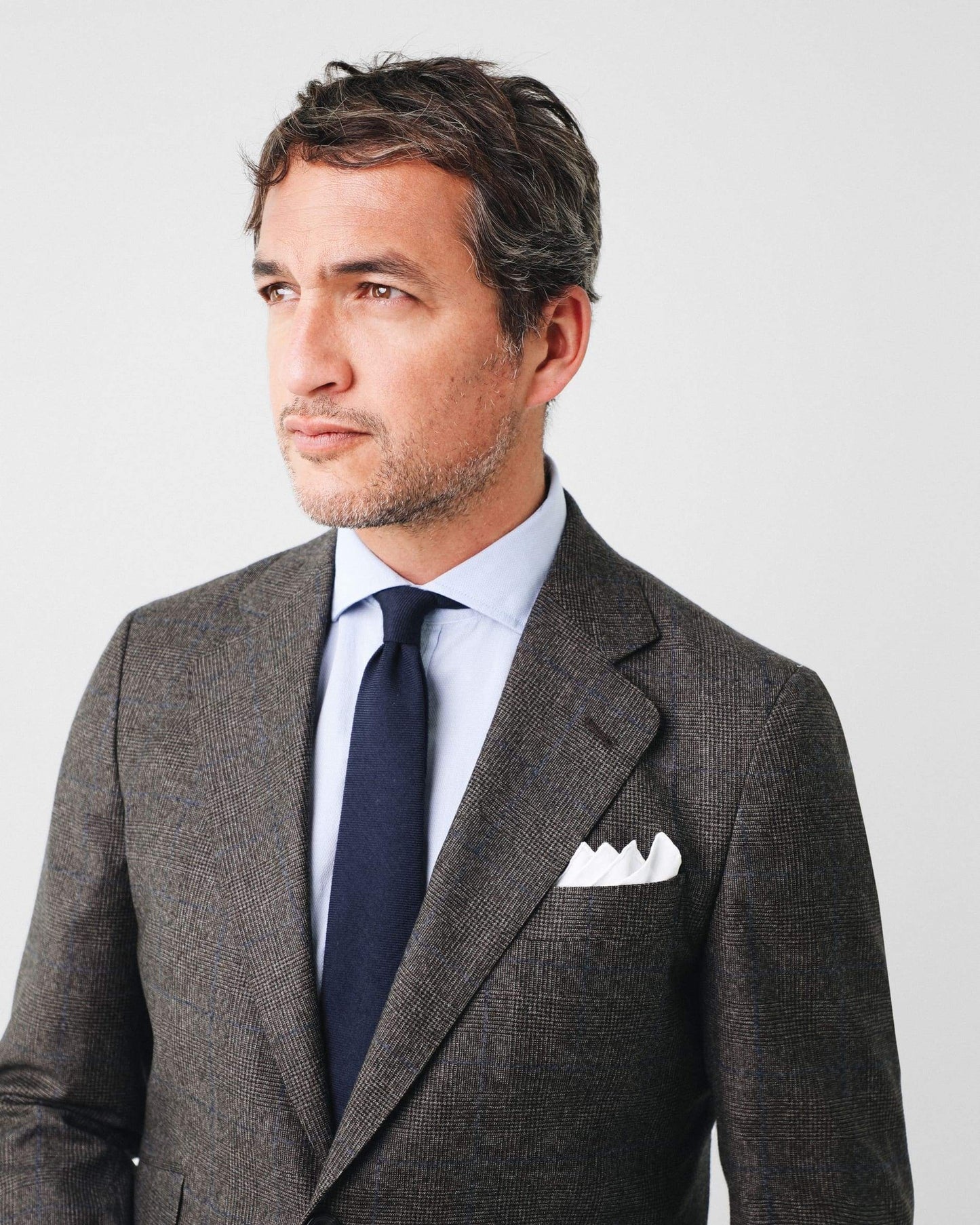 TRAJE CUADROS