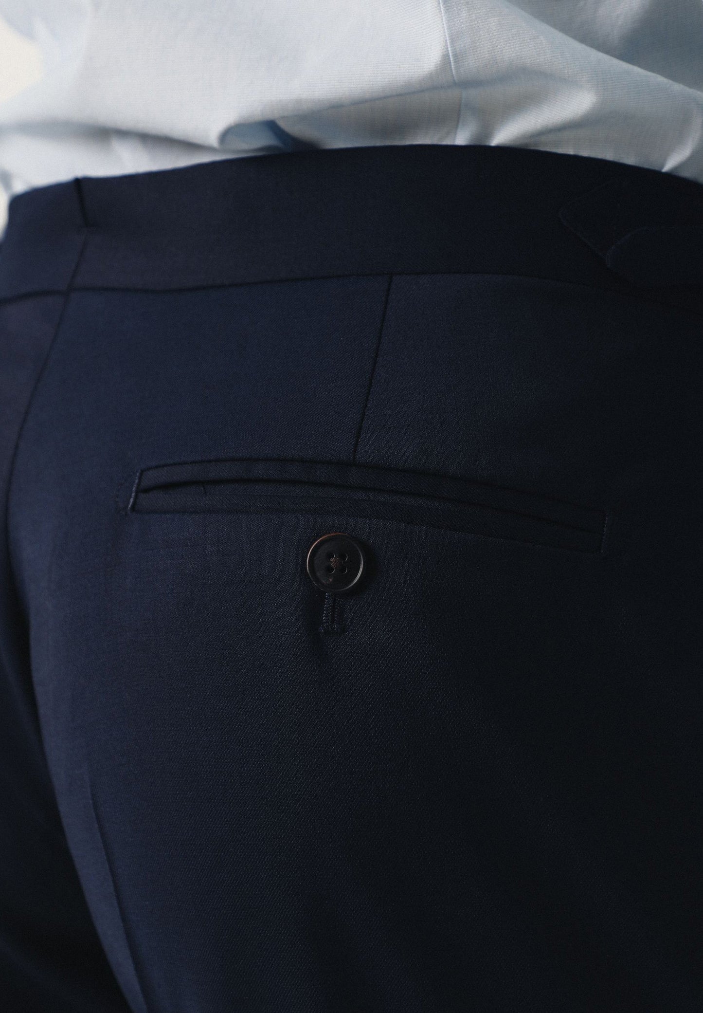 TRAJE ICON CRUZADO