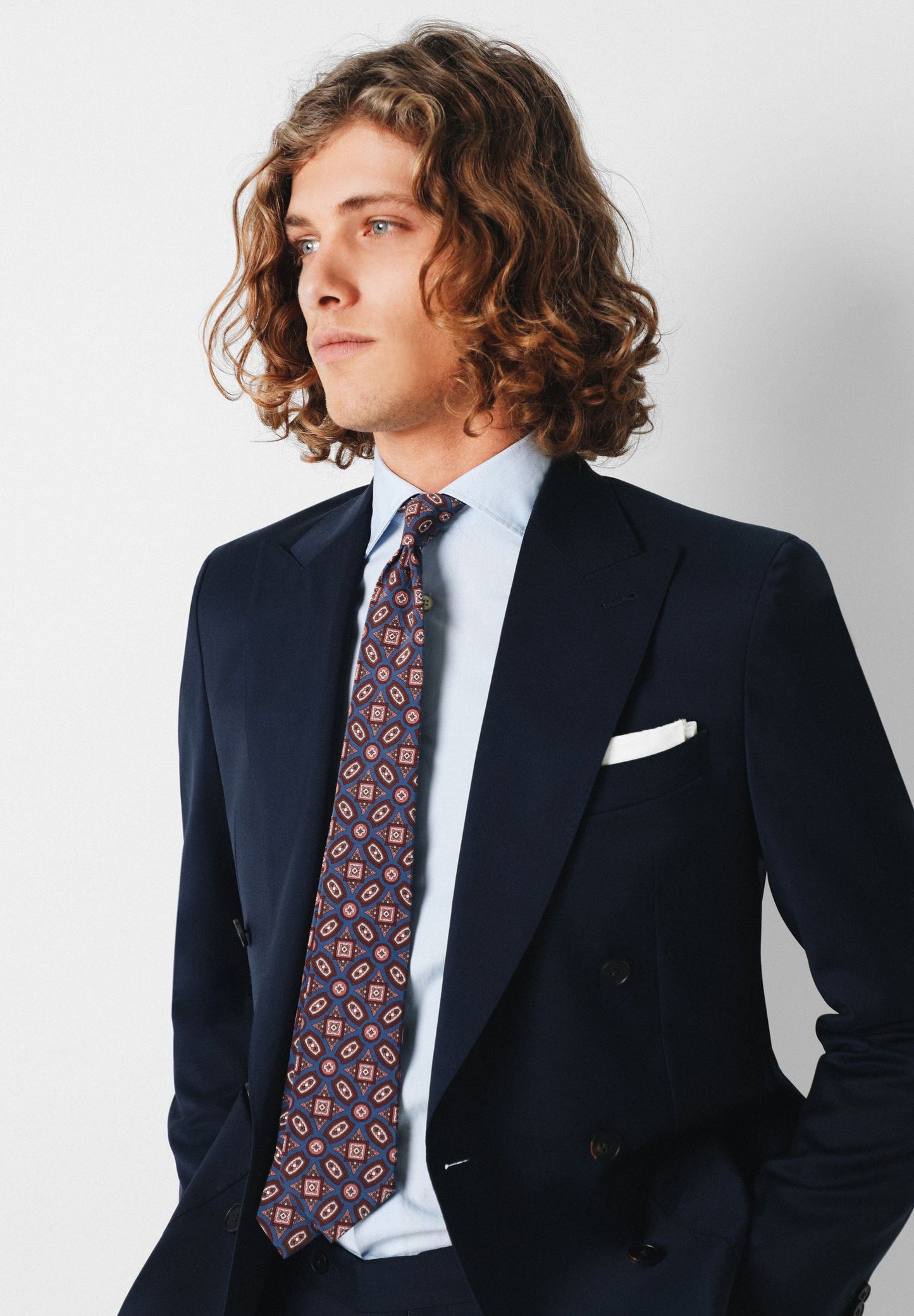 TRAJE ICON CRUZADO