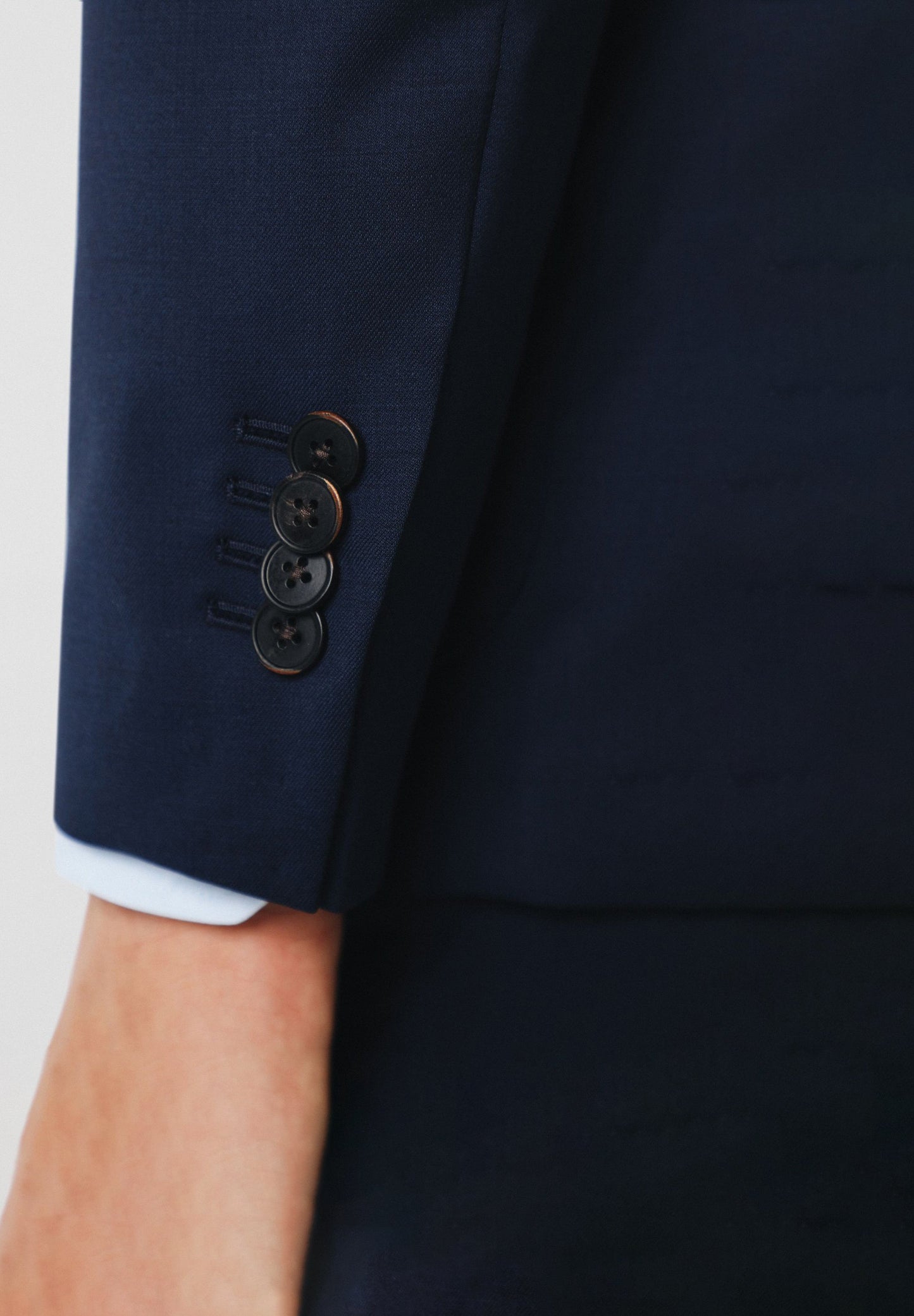 TRAJE ICON CRUZADO