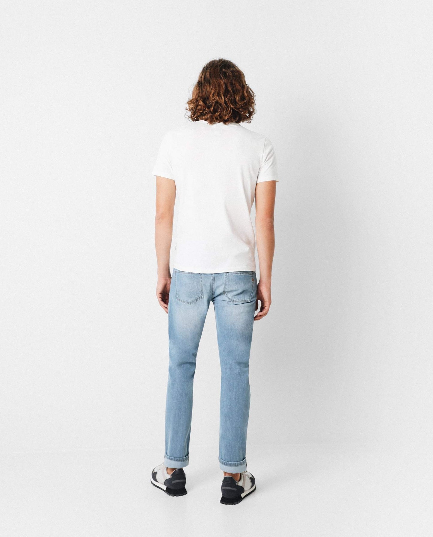 JEANS BÁSICOS SLIM FIT