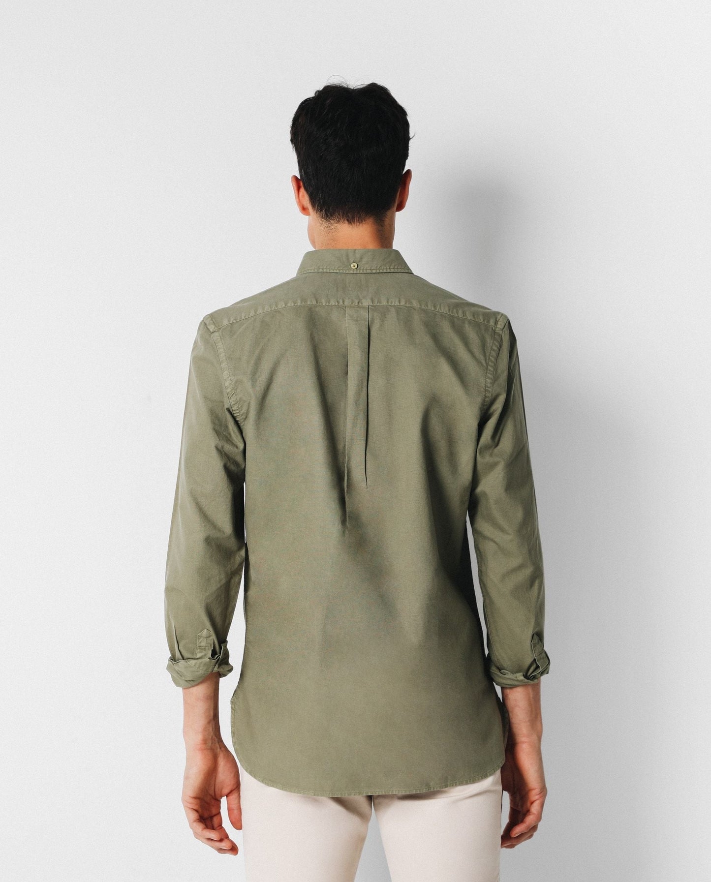 CAMISA CUELLO BOTONES CALAVERA