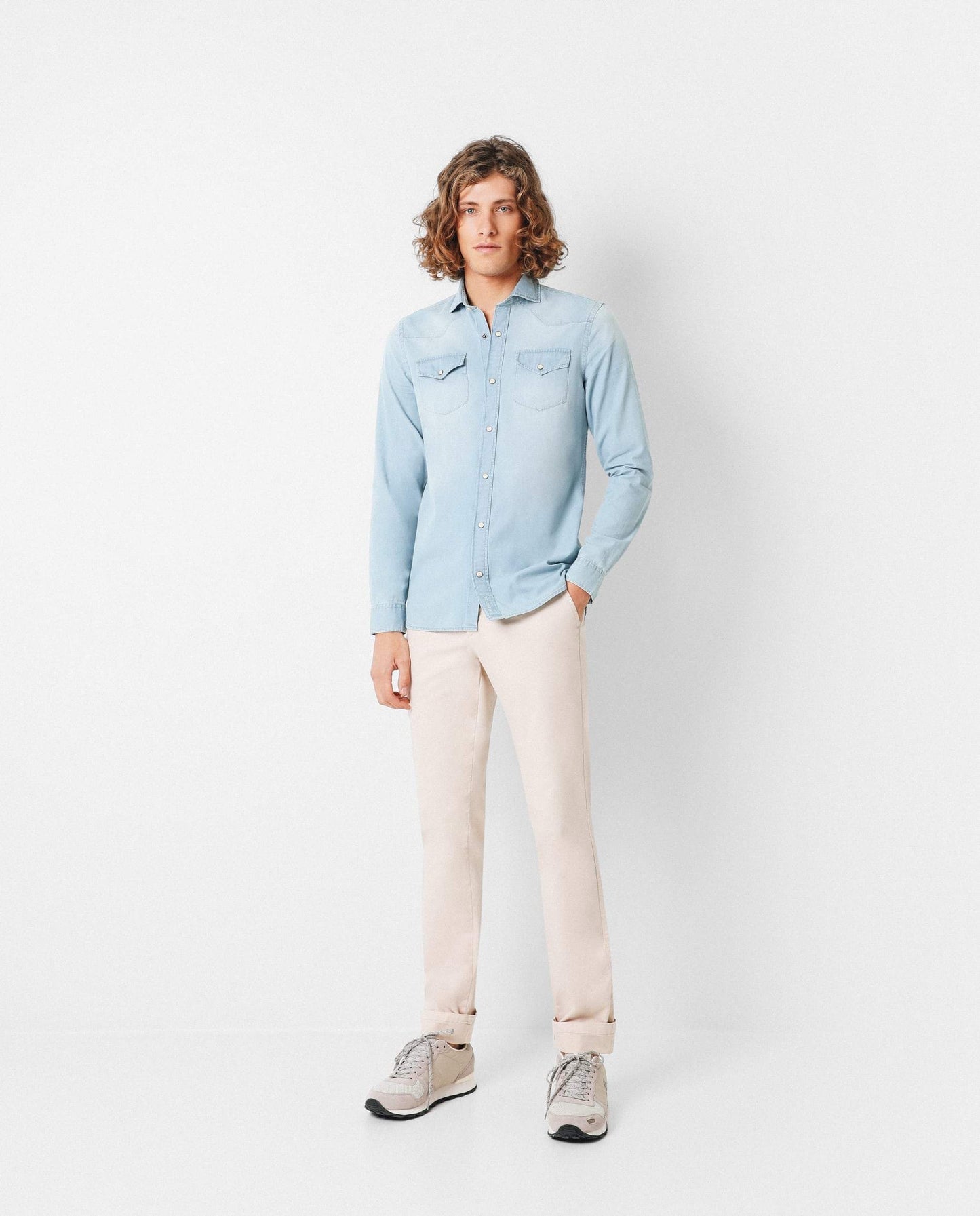 CAMISA DENIM BOLSILLOS TAPETA