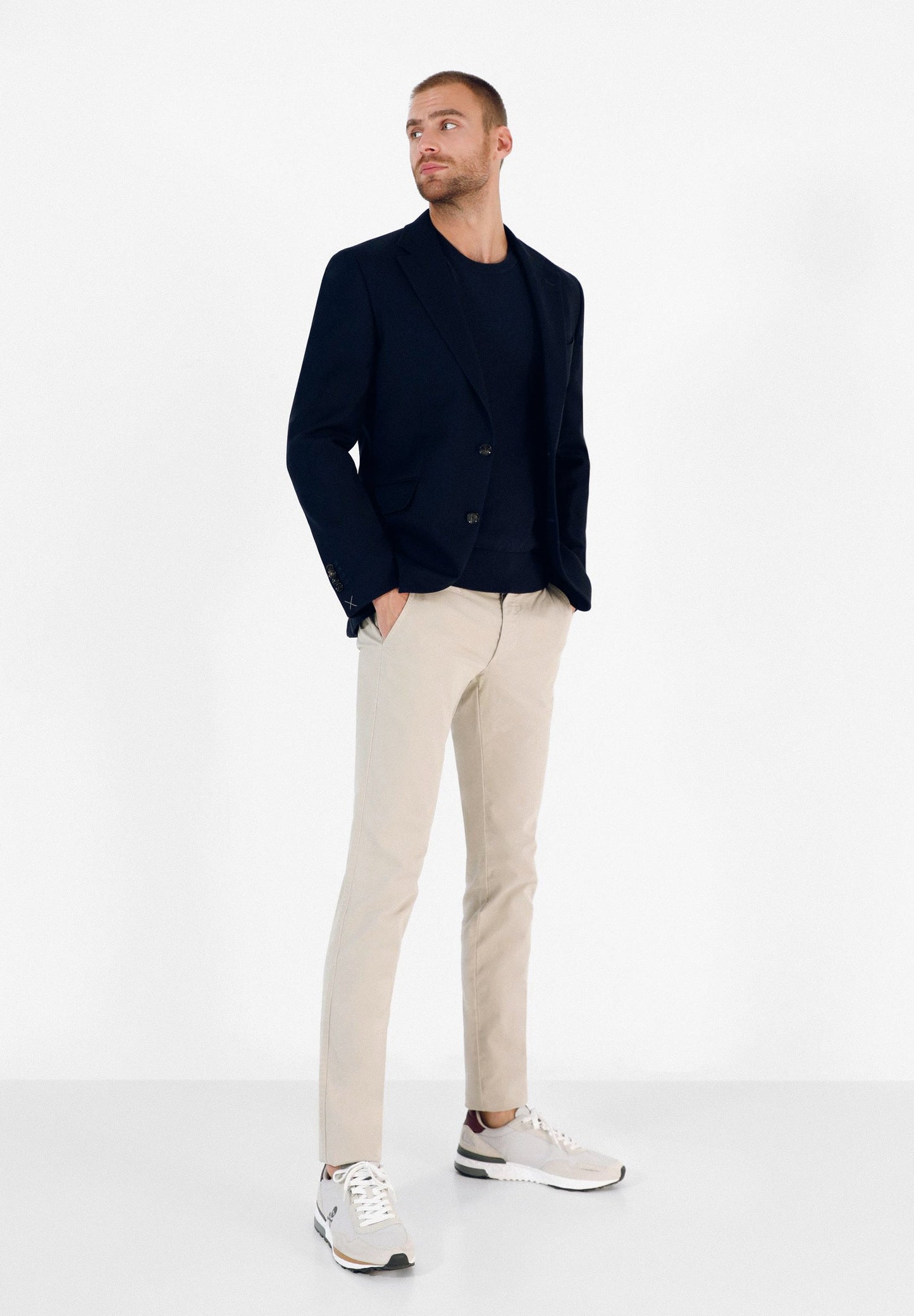 AMERICANA SLIM FIT