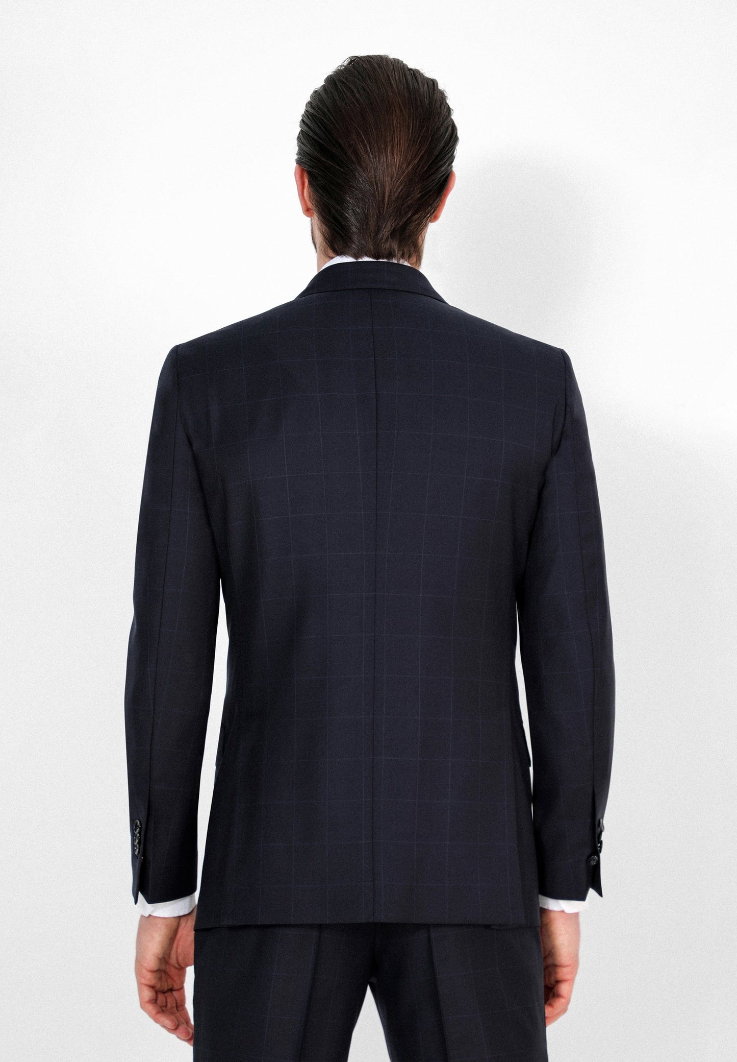 TRAJE TRES PIEZAS