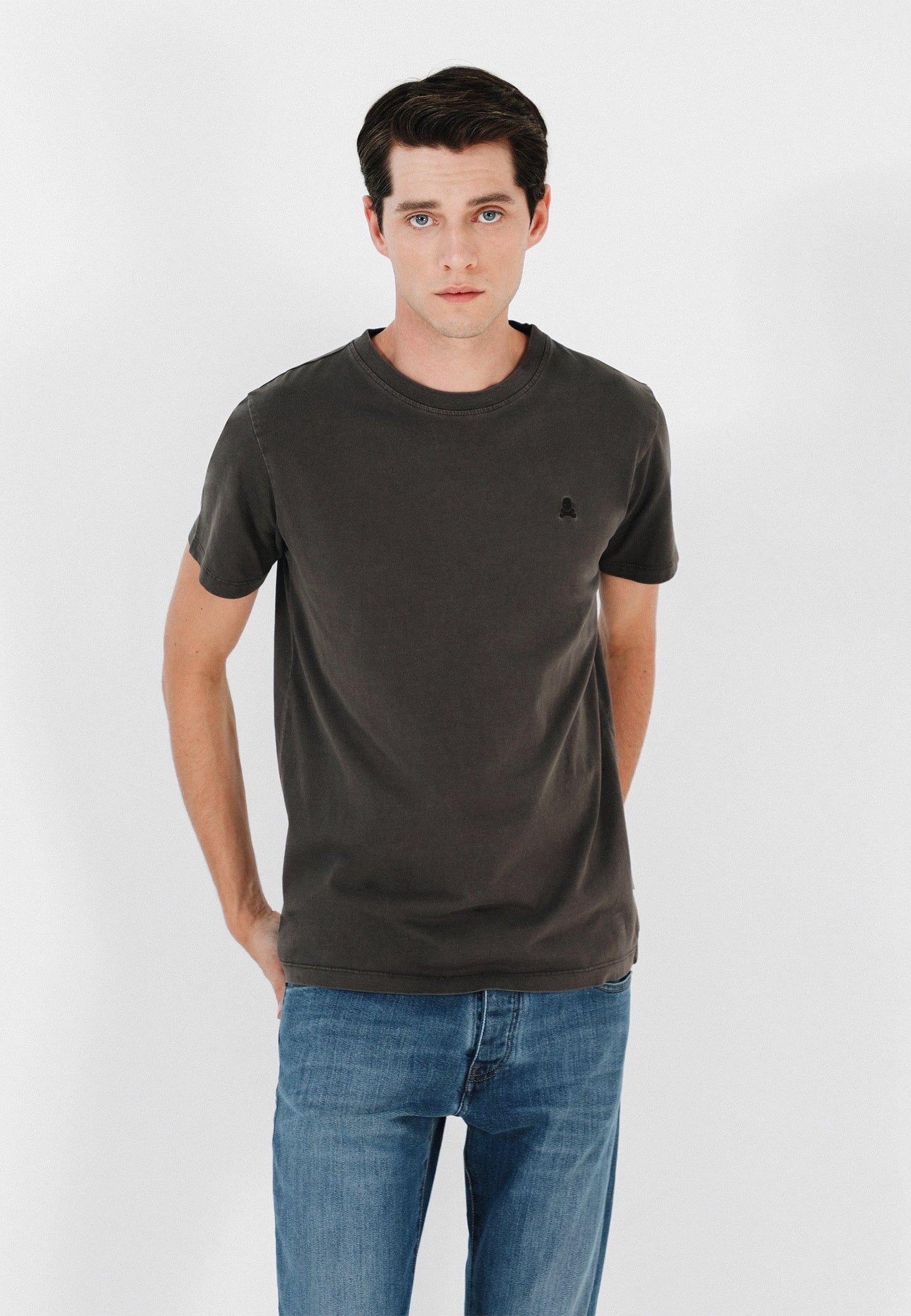 CAMISETA BÁSICA CALAVERA