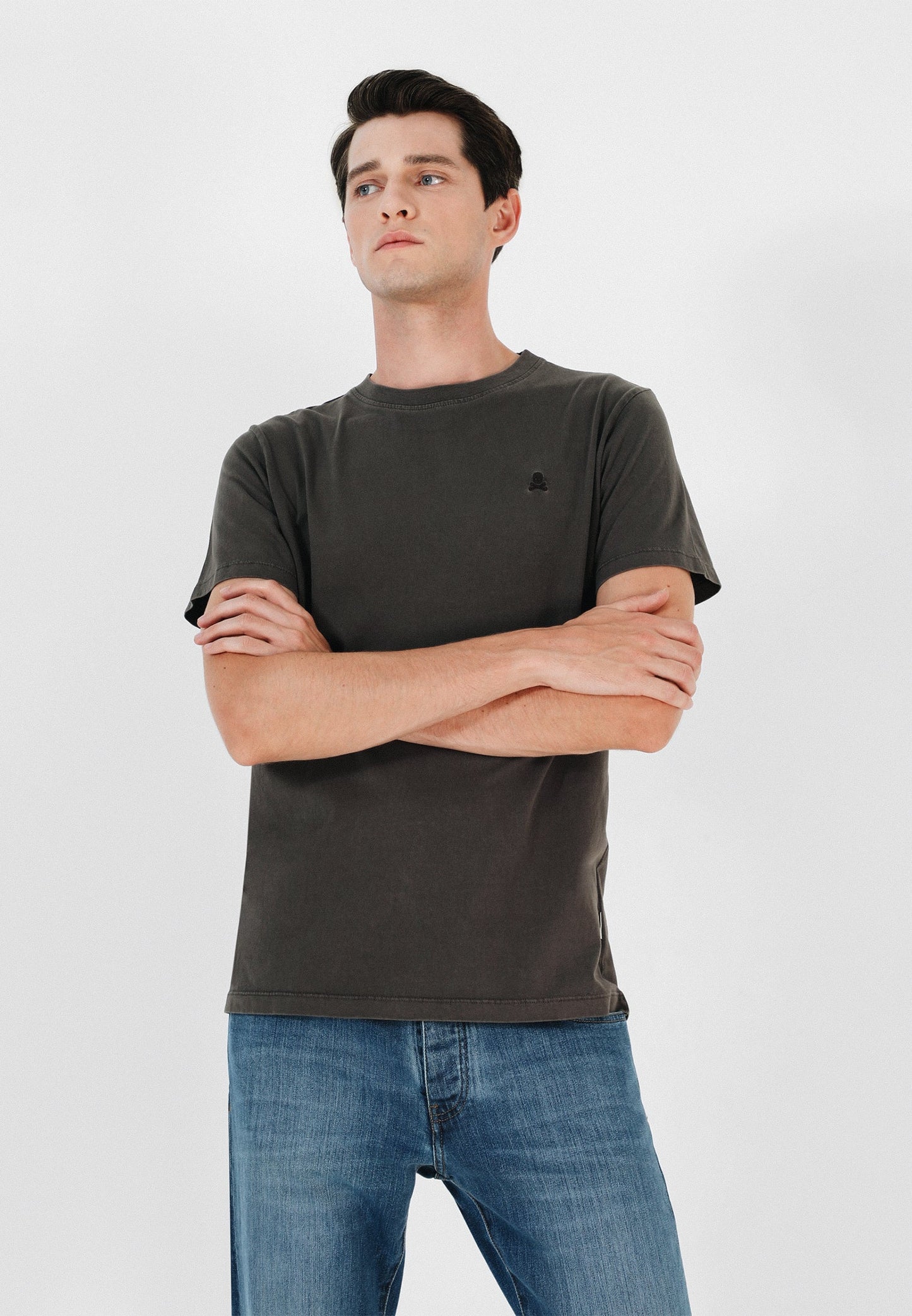 CAMISETA BÁSICA CALAVERA