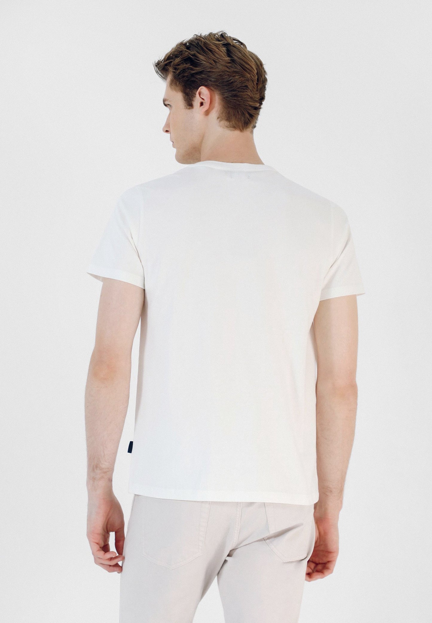 CAMISETA LOGO FLOCADO