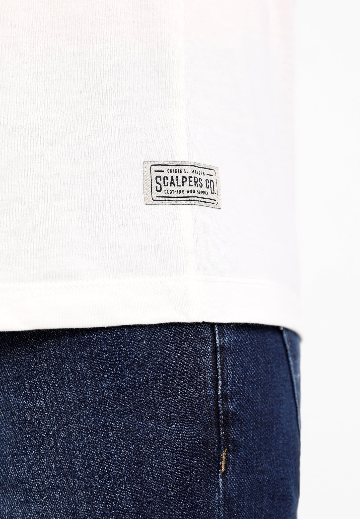 CAMISETA ILUSTRACIÓN FRONTAL