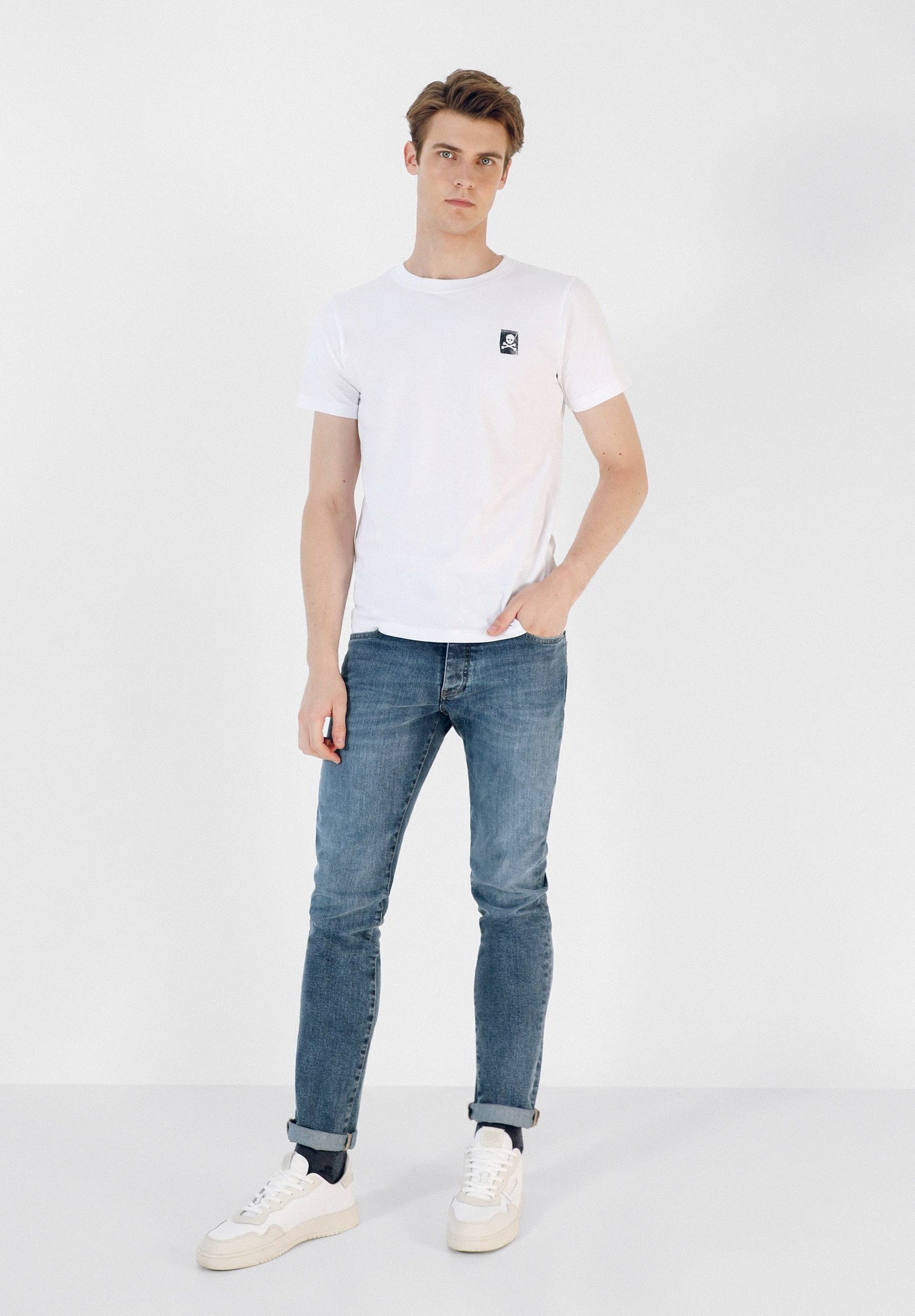 CAMISETA PRINT TEXTO TRASERO