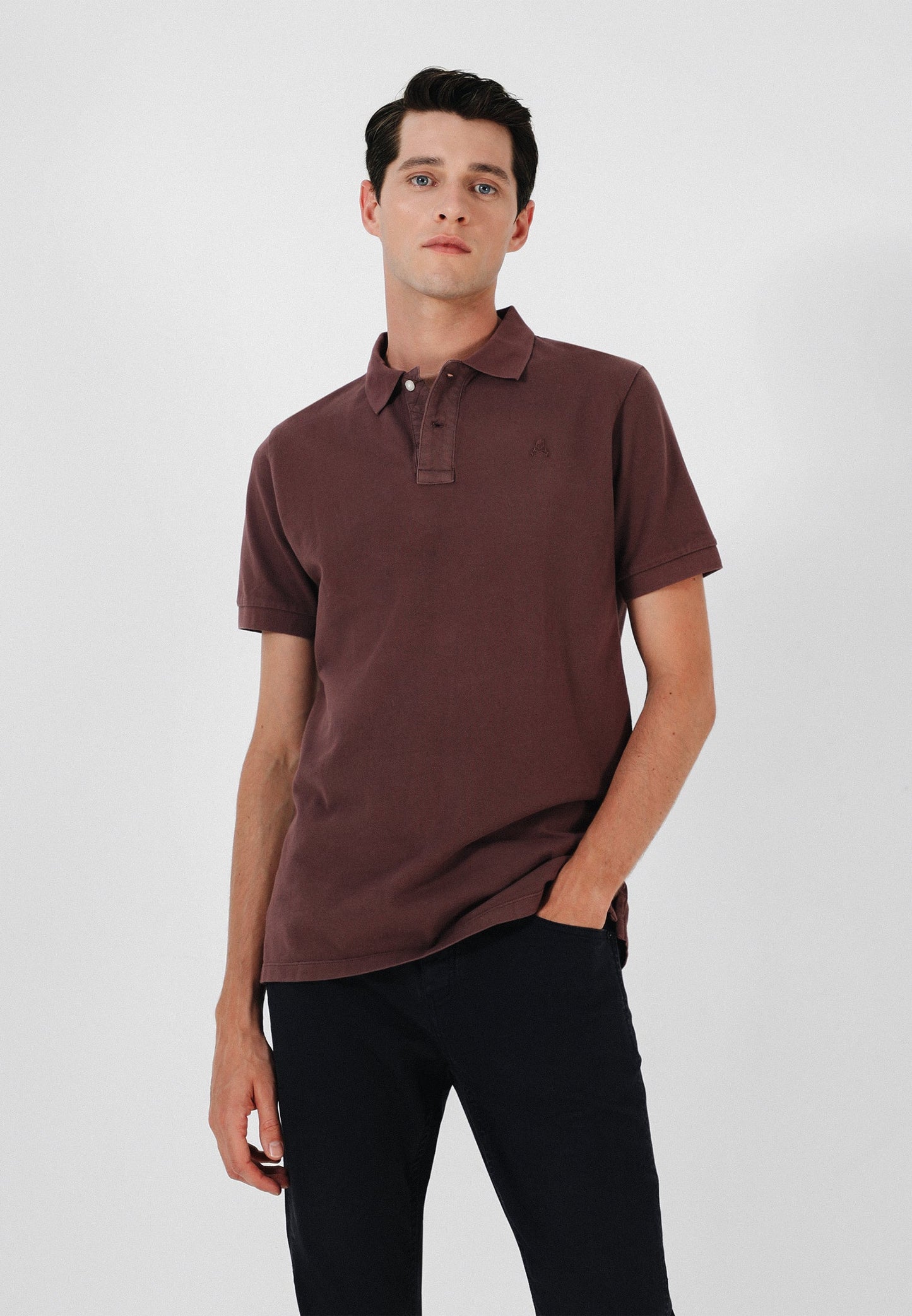 POLO BÁSICO CALAVERA