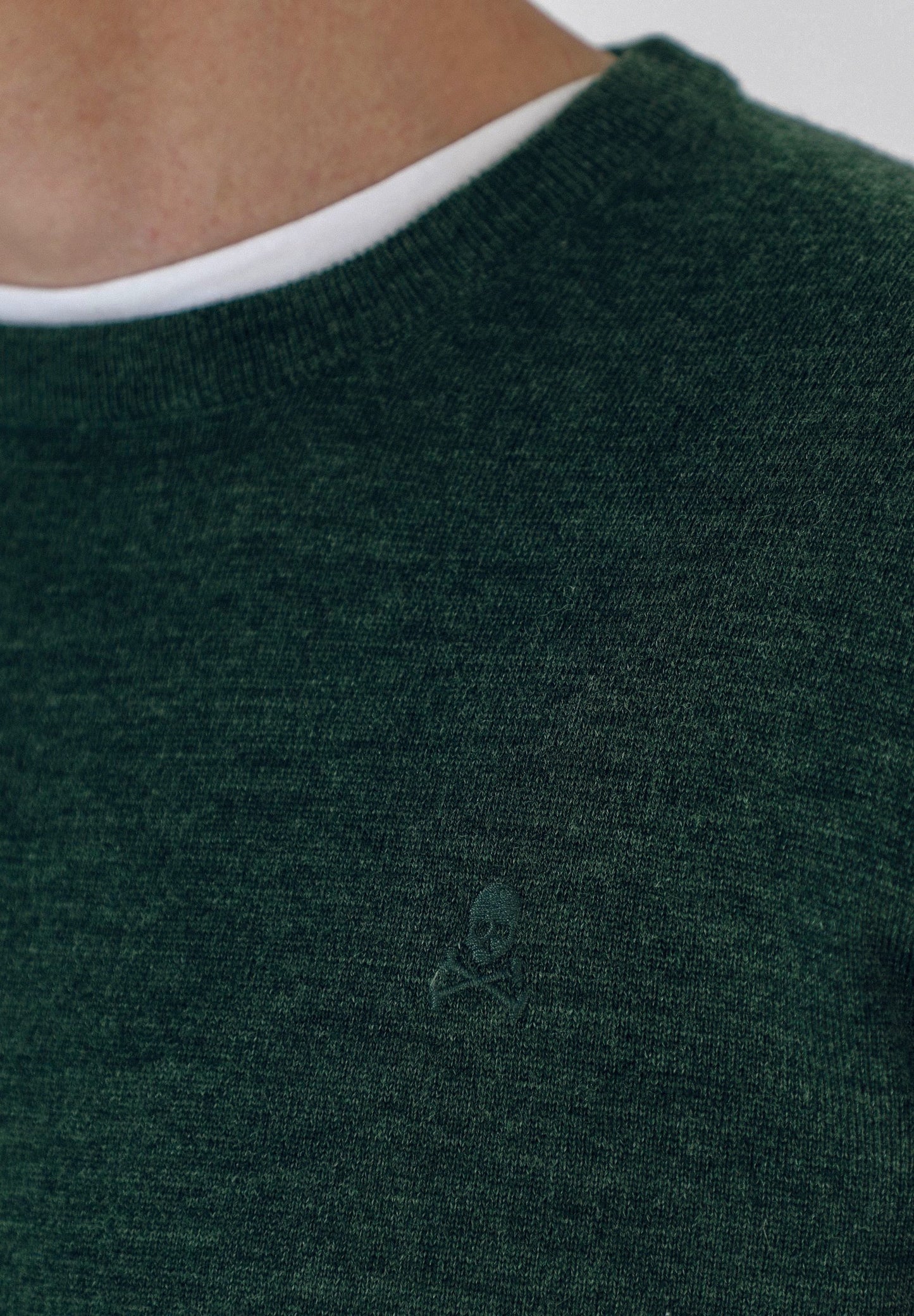 JERSEY CUELLO REDONDO CALAVERA