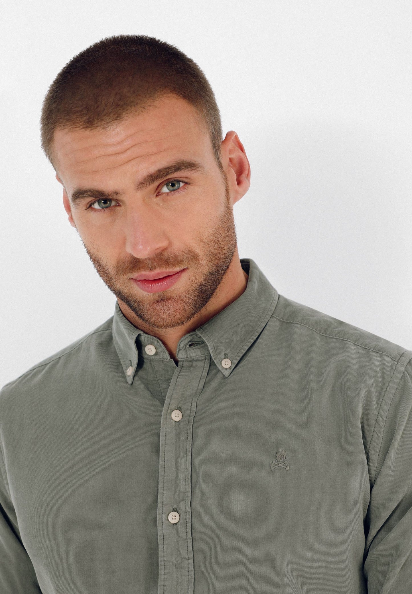 CAMISA PANA CUELLO BOTONES
