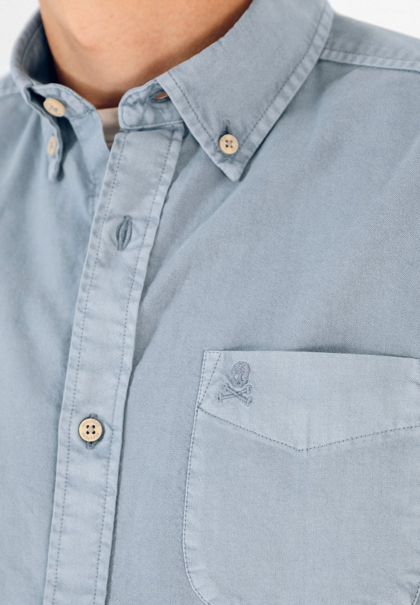 CAMISA CUELLO BOTONES