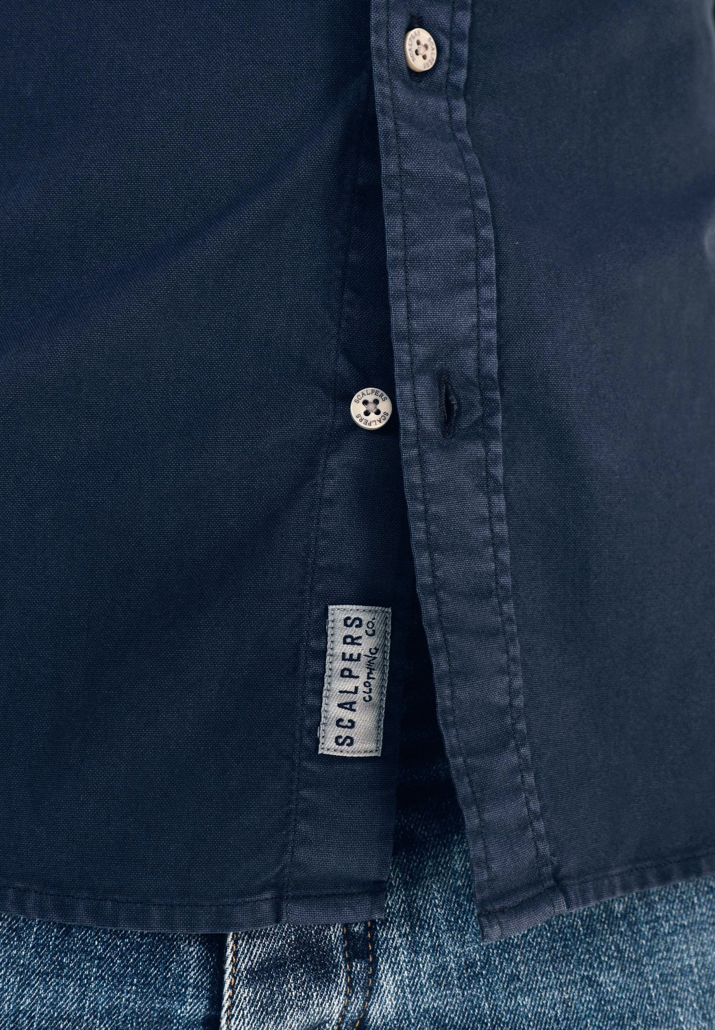 CAMISA CUELLO BOTONES