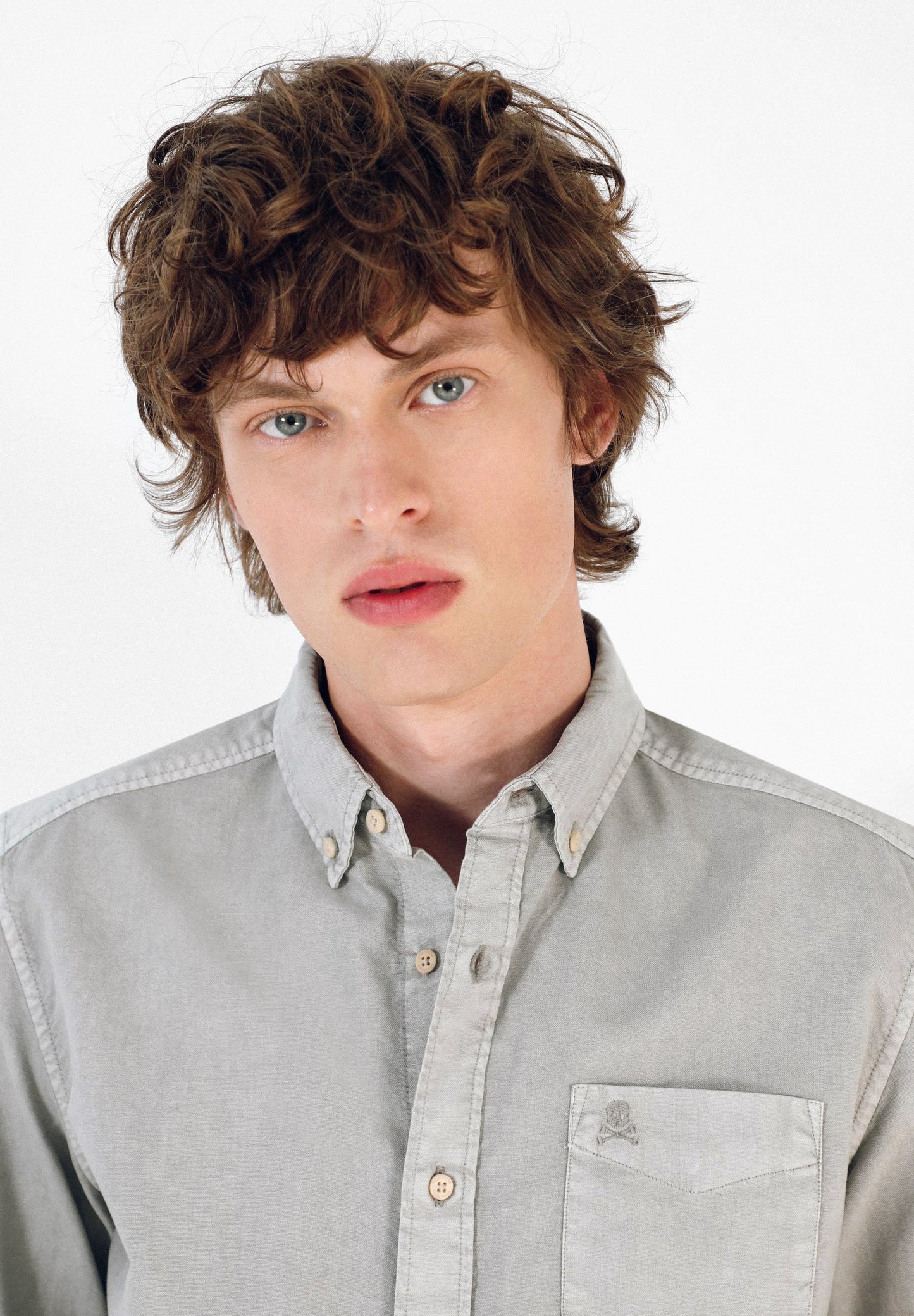 CAMISA CUELLO BOTONES