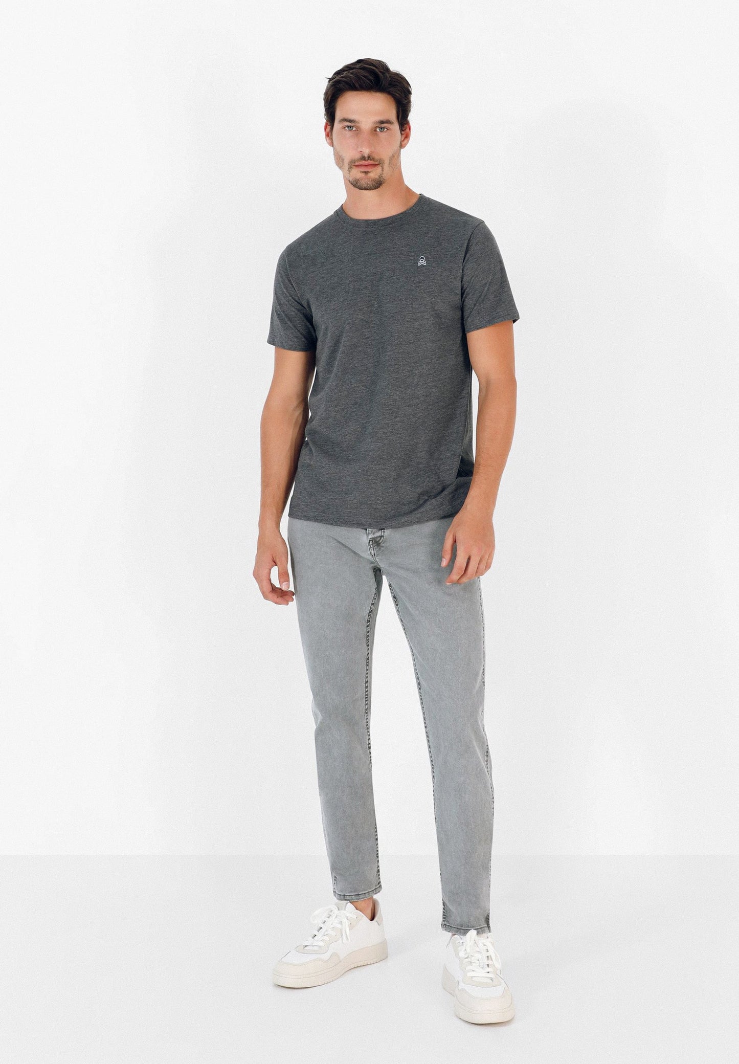 PANTALÓN CINCO BOLSILLOS