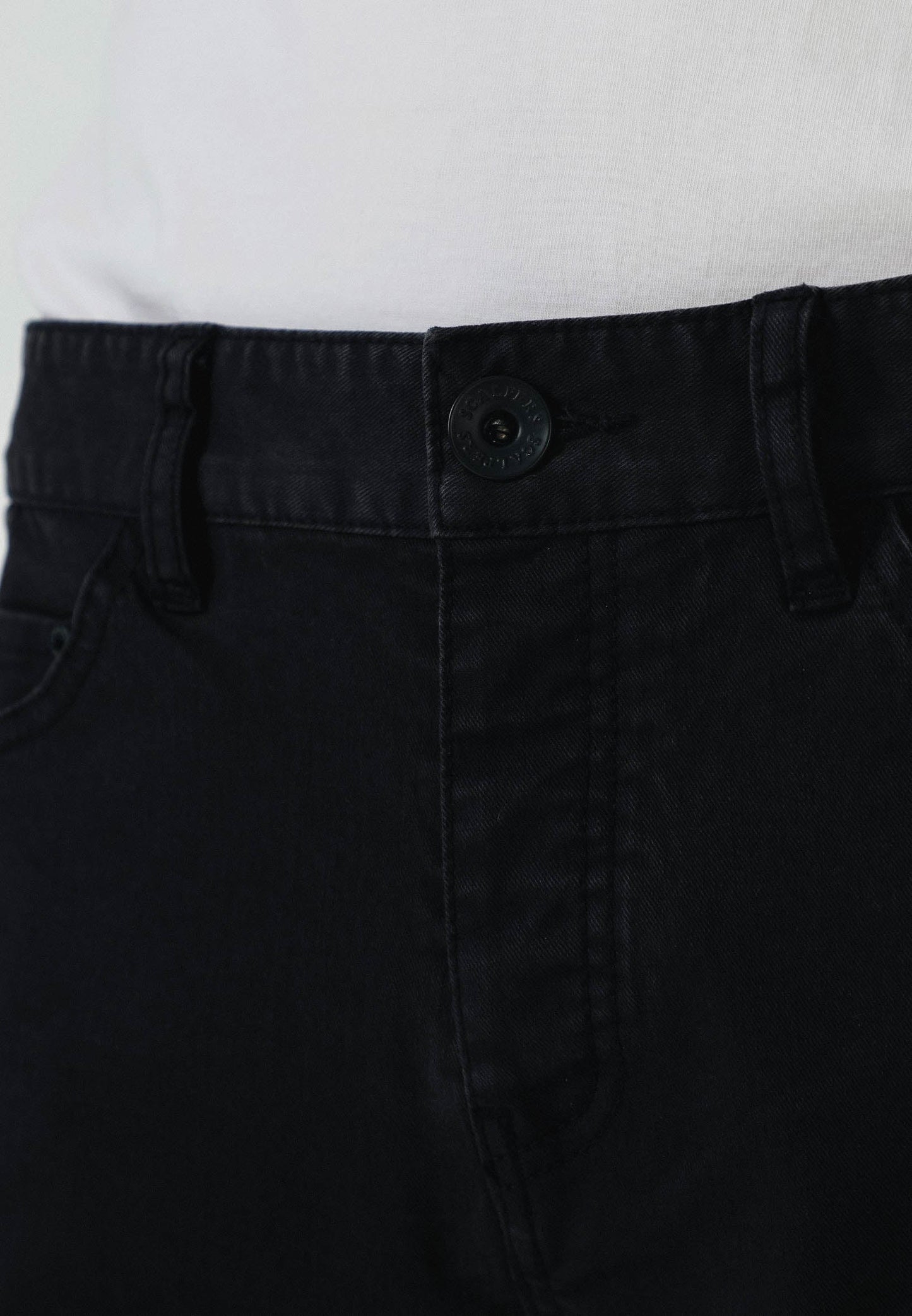 PANTALÓN CINCO BOLSILLOS