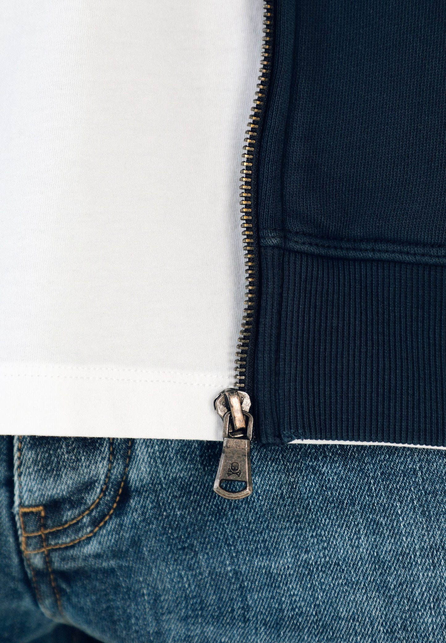 SUDADERA CAPUCHA CREMALLERA