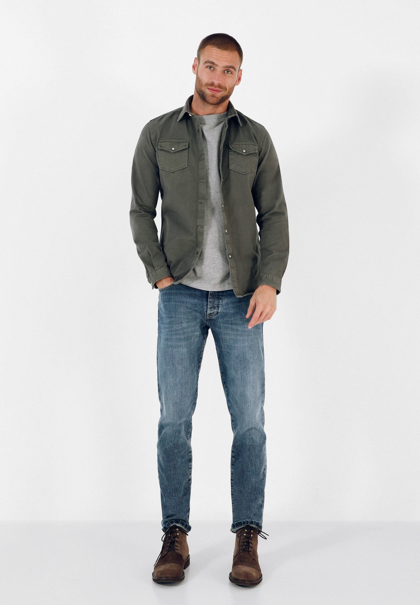 CAMISA BOLSILLOS TAPETA