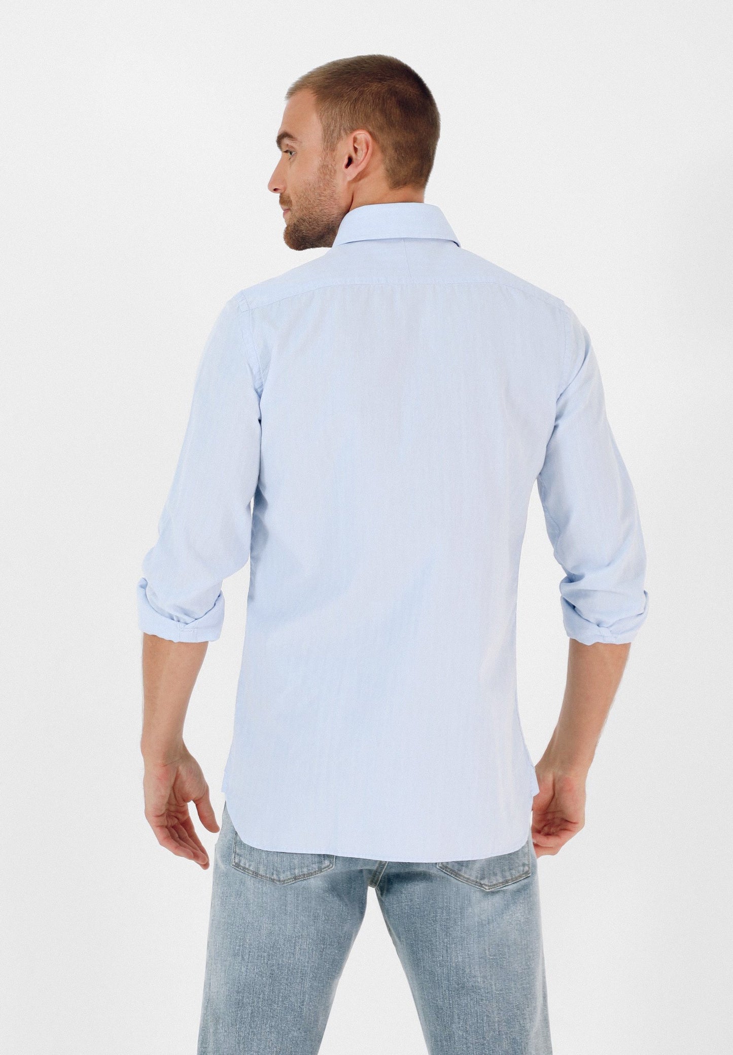 CAMISA CLÁSICA CALAVERA BAJO
