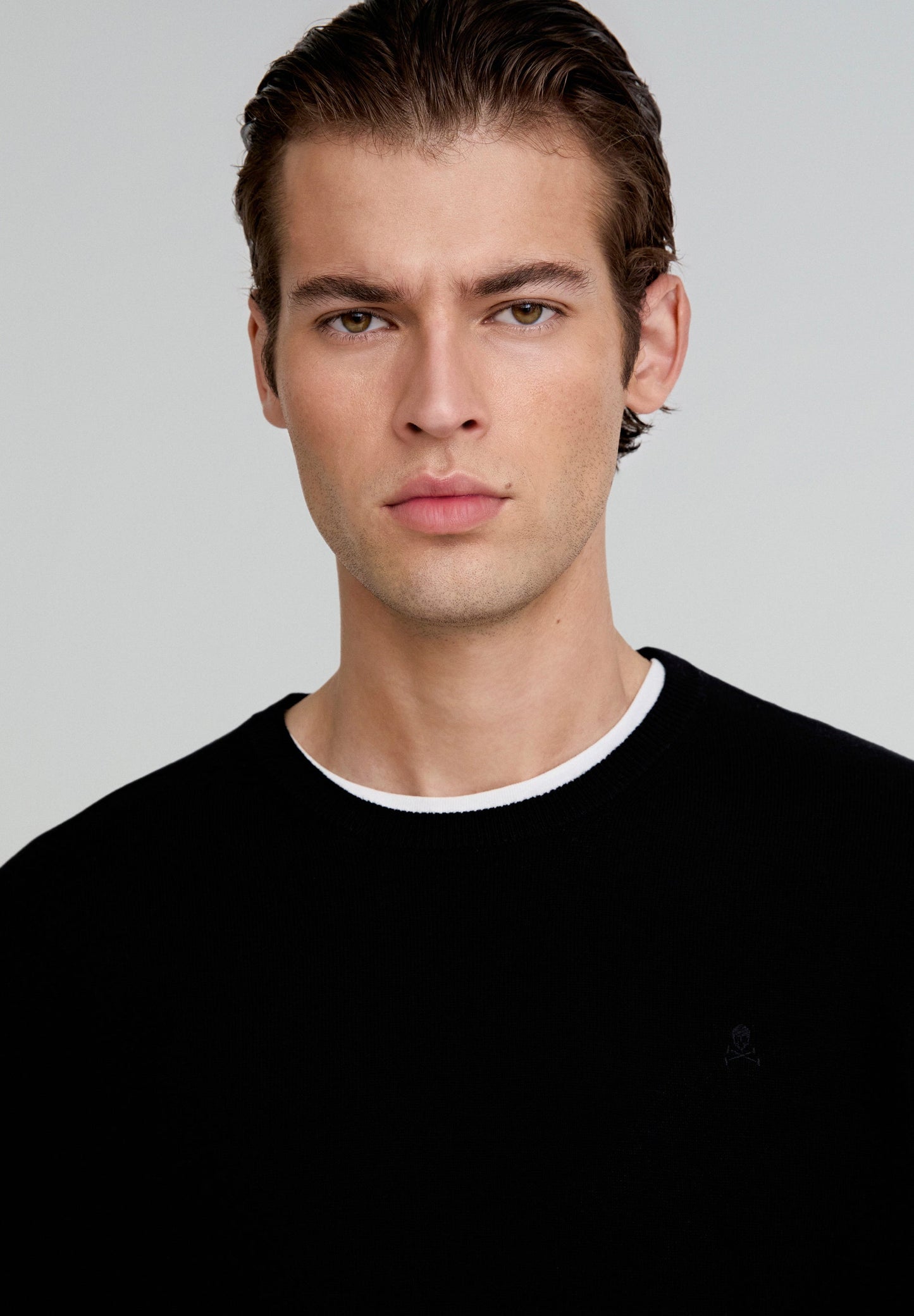 SCNOS BASIC ROUND NECK