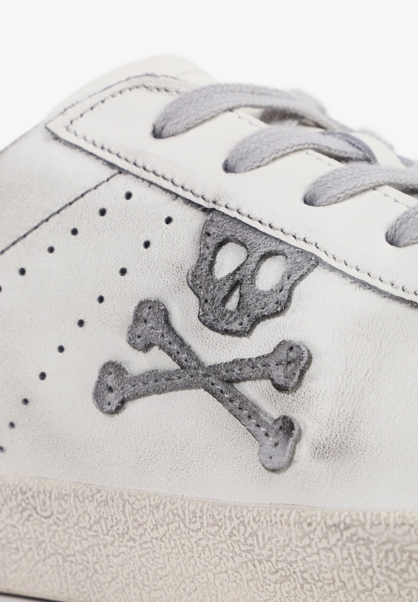 SNEAKERS BAJAS ENVEJECIDAS
