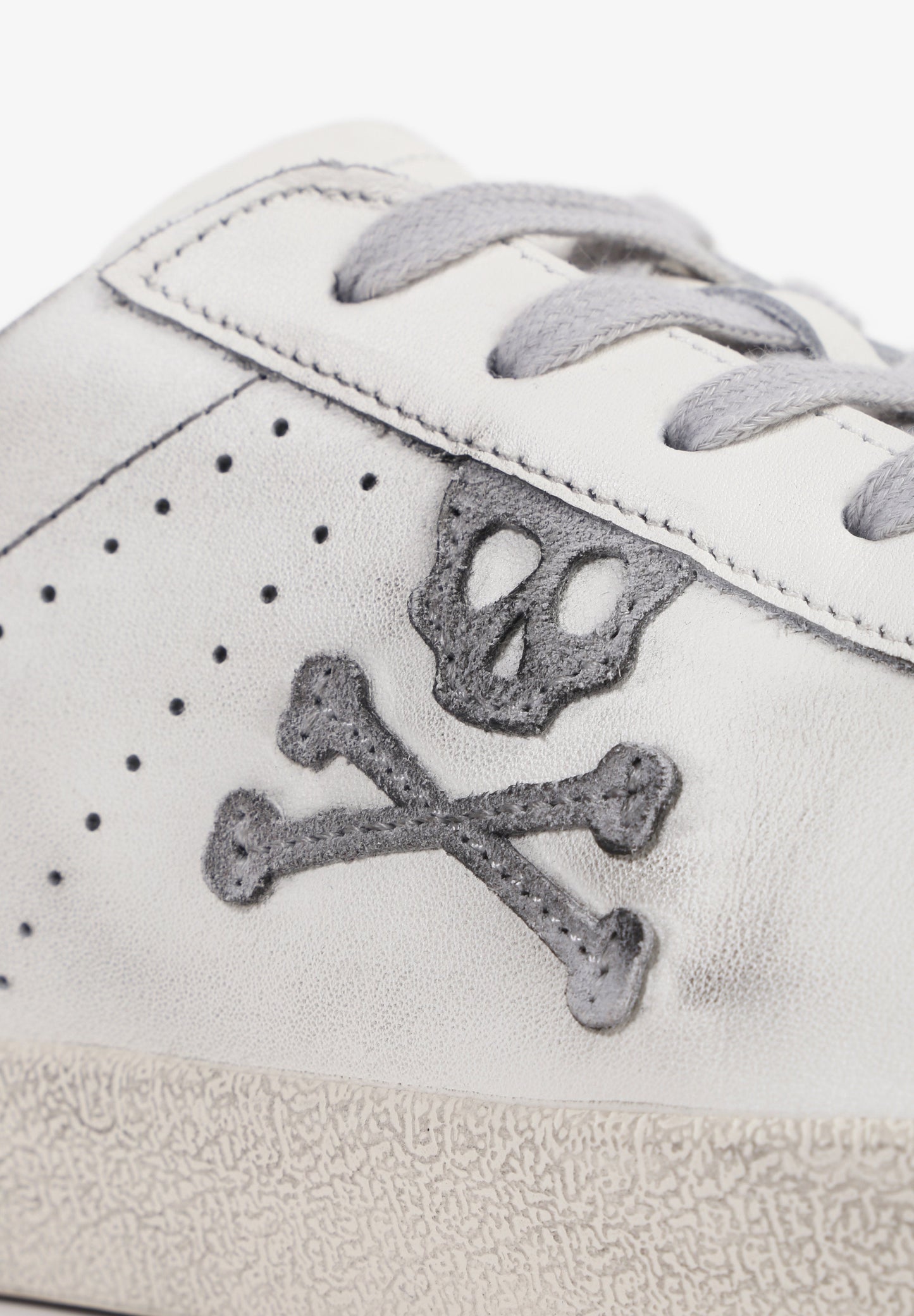 SNEAKERS BAJAS ENVEJECIDAS