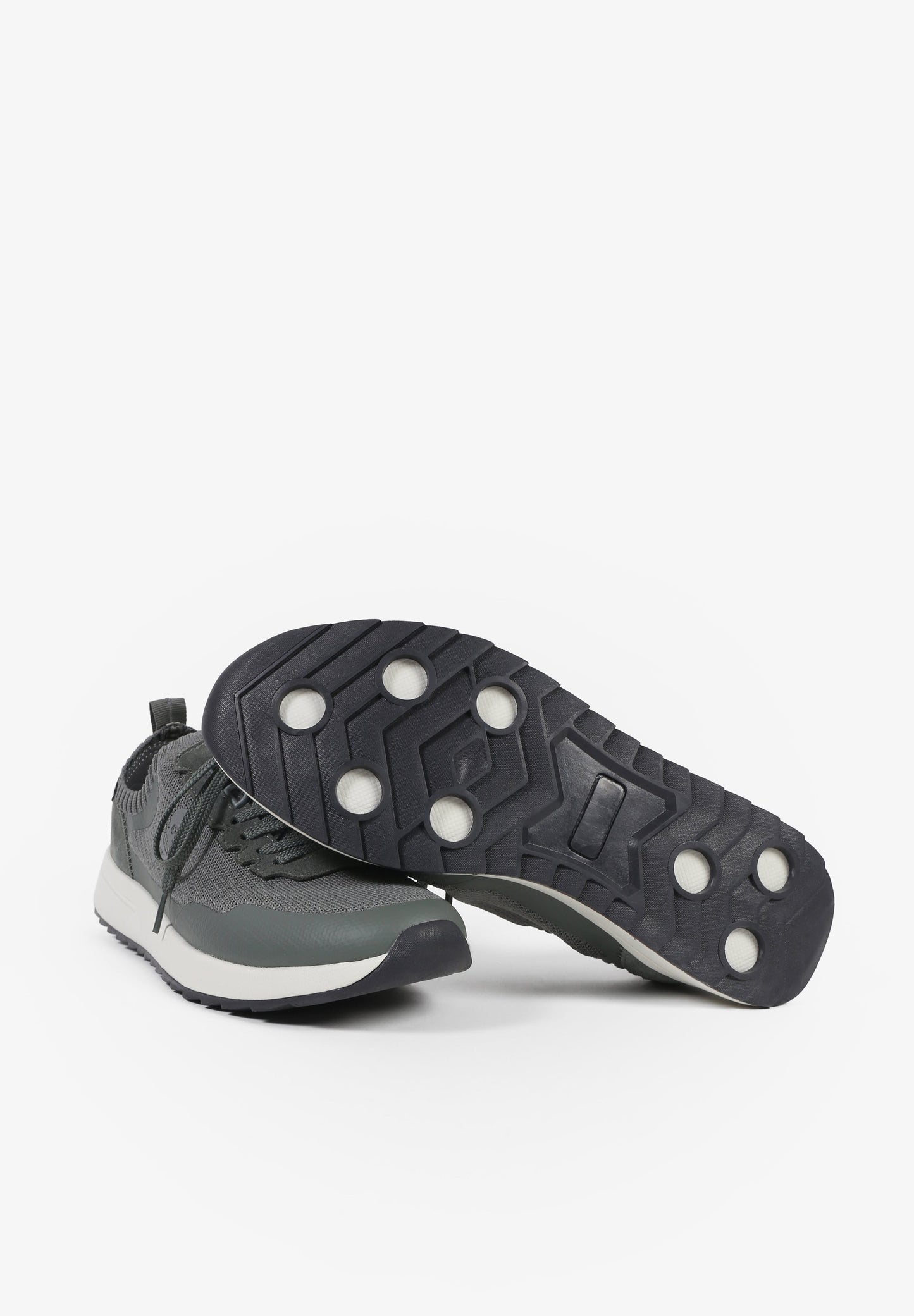 SNEAKERS KNIT LIGERAS
