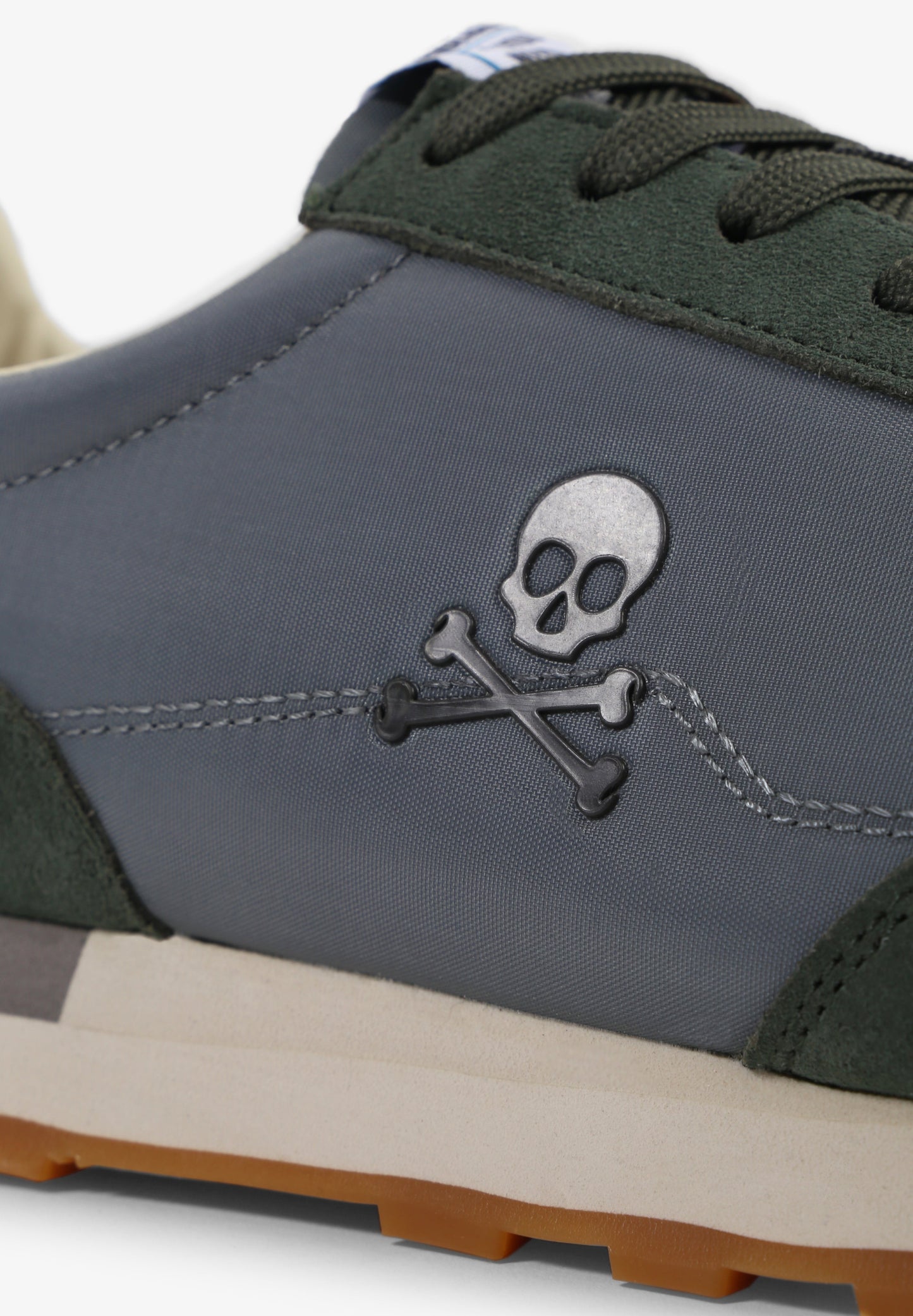 SNEAKERS RETRO
