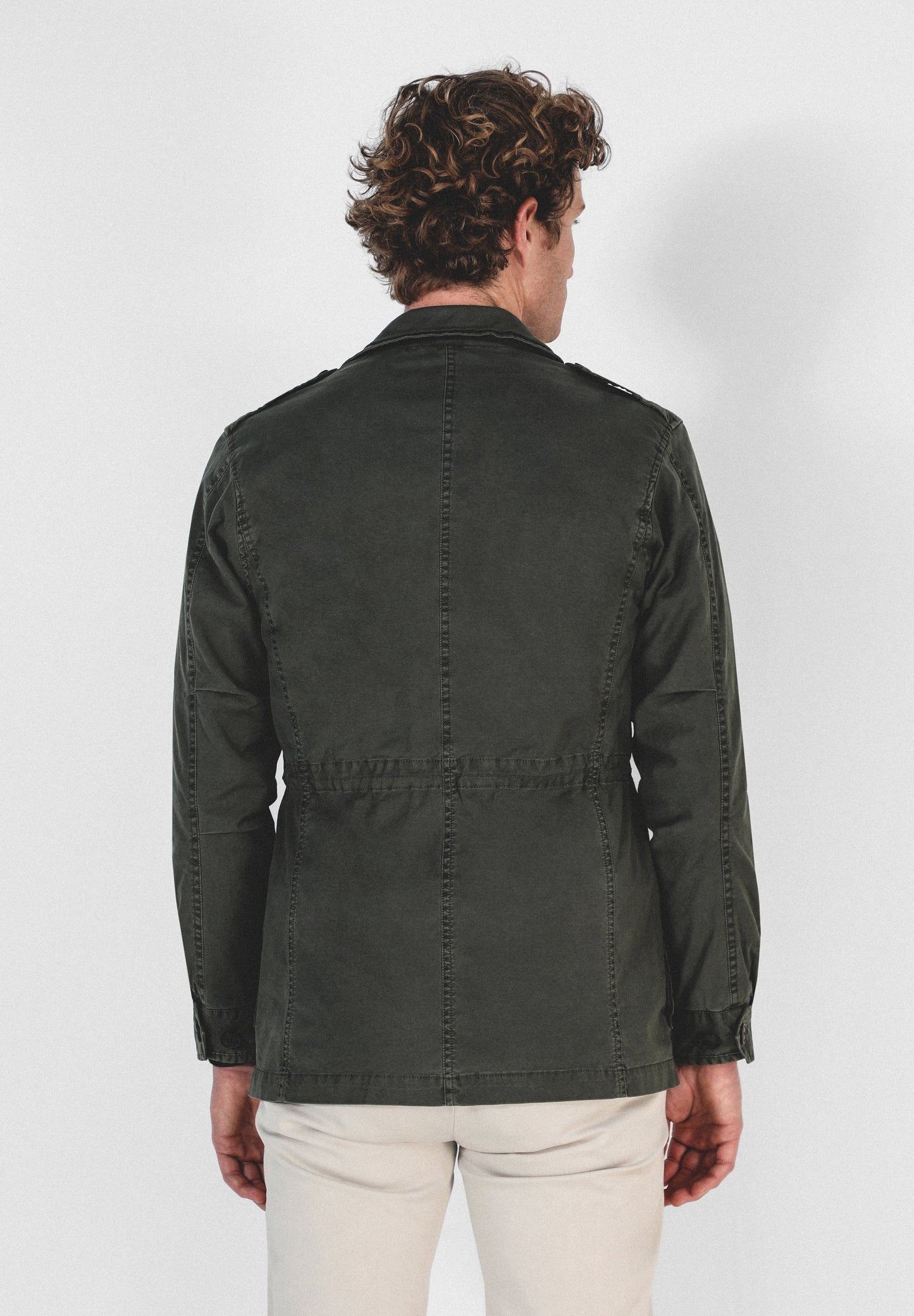 CHAQUETA MILITAR BOLSILLOS
